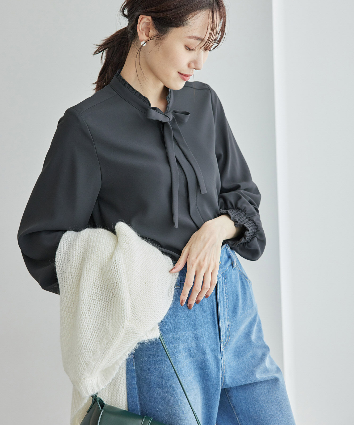 Rope&rsquo;Picnic「フリルバンドカラーリボンタイブラウス」|シャツ・ブラウス|