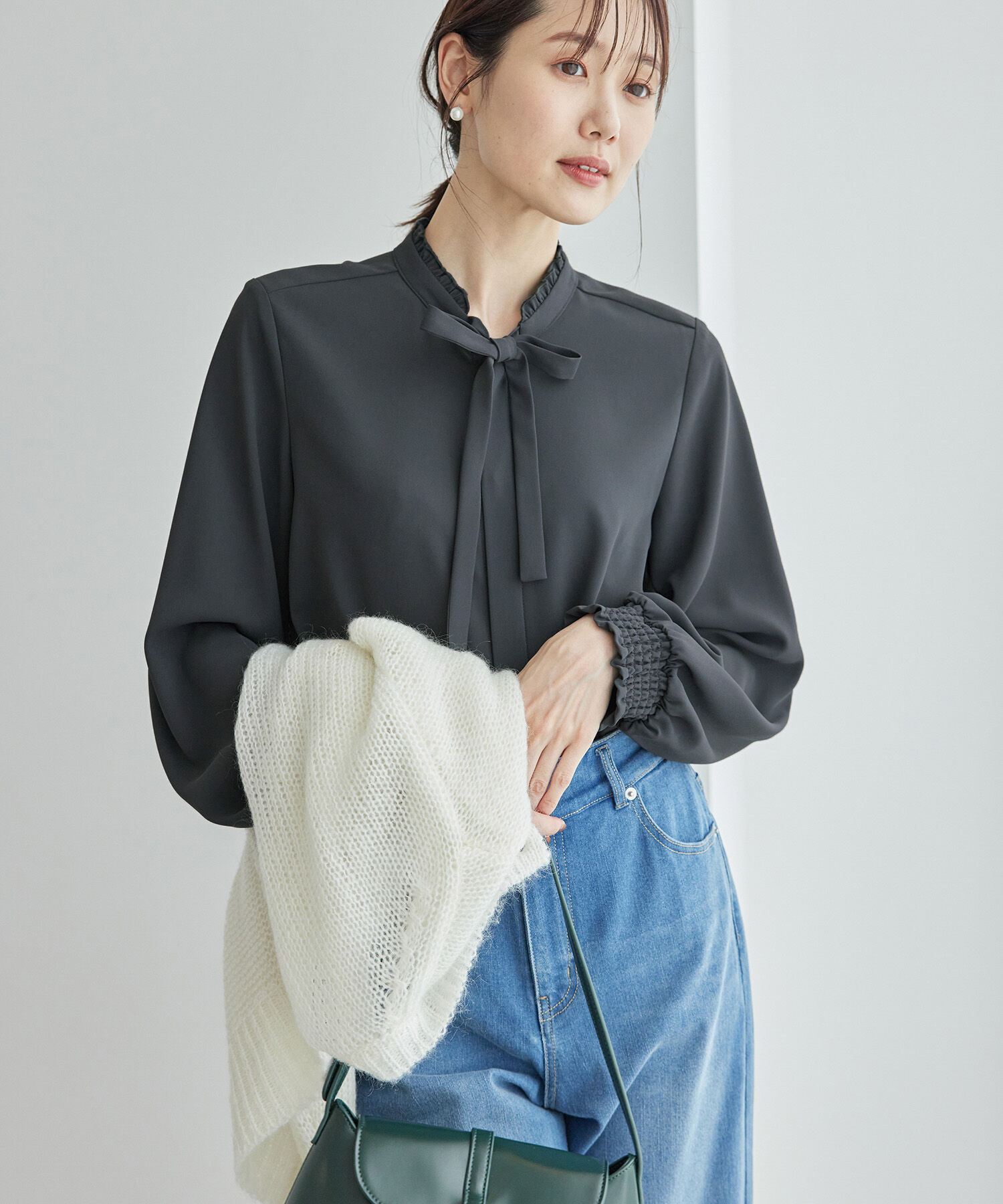 Rope&rsquo;Picnic「フリルバンドカラーリボンタイブラウス」|シャツ・ブラウス|