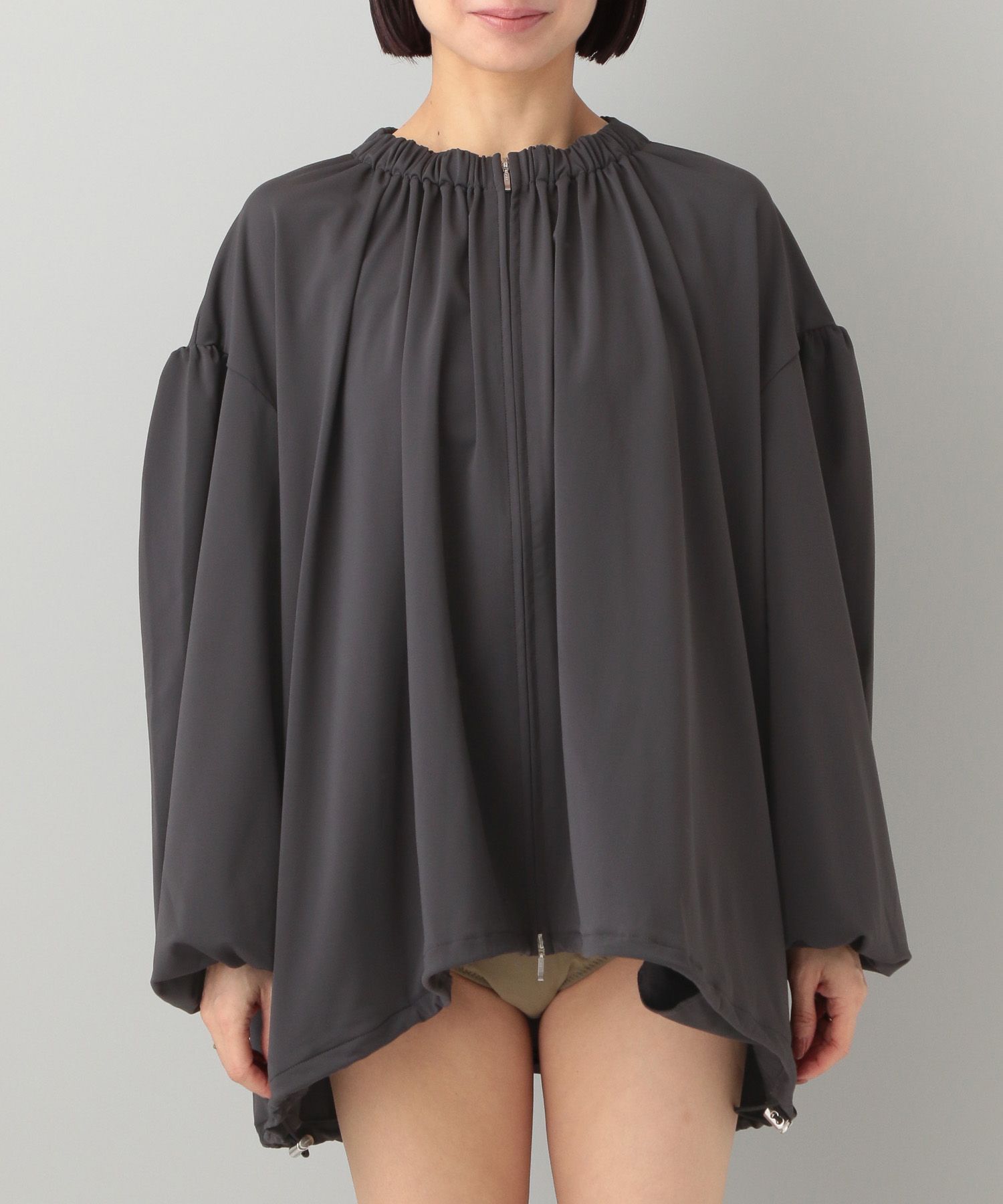 A part by 「【WEB限定・UVカット機能付き】ギャザーラッシュガード」|その他|