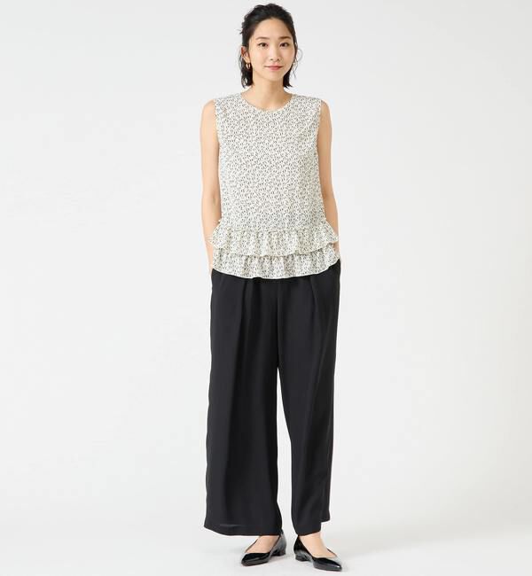 TIARA「モノトーンリーフプリントペプラムブラウス」|シャツ・ブラウス|