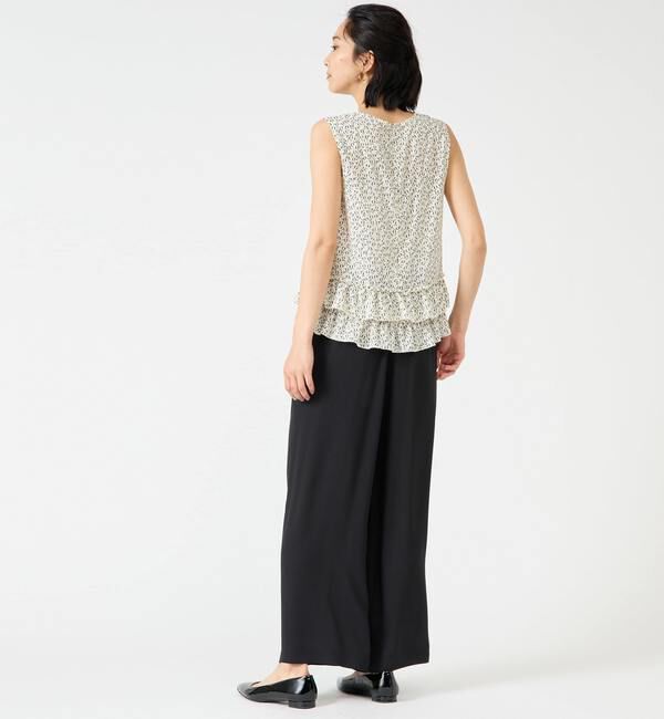 TIARA「モノトーンリーフプリントペプラムブラウス」|シャツ・ブラウス|