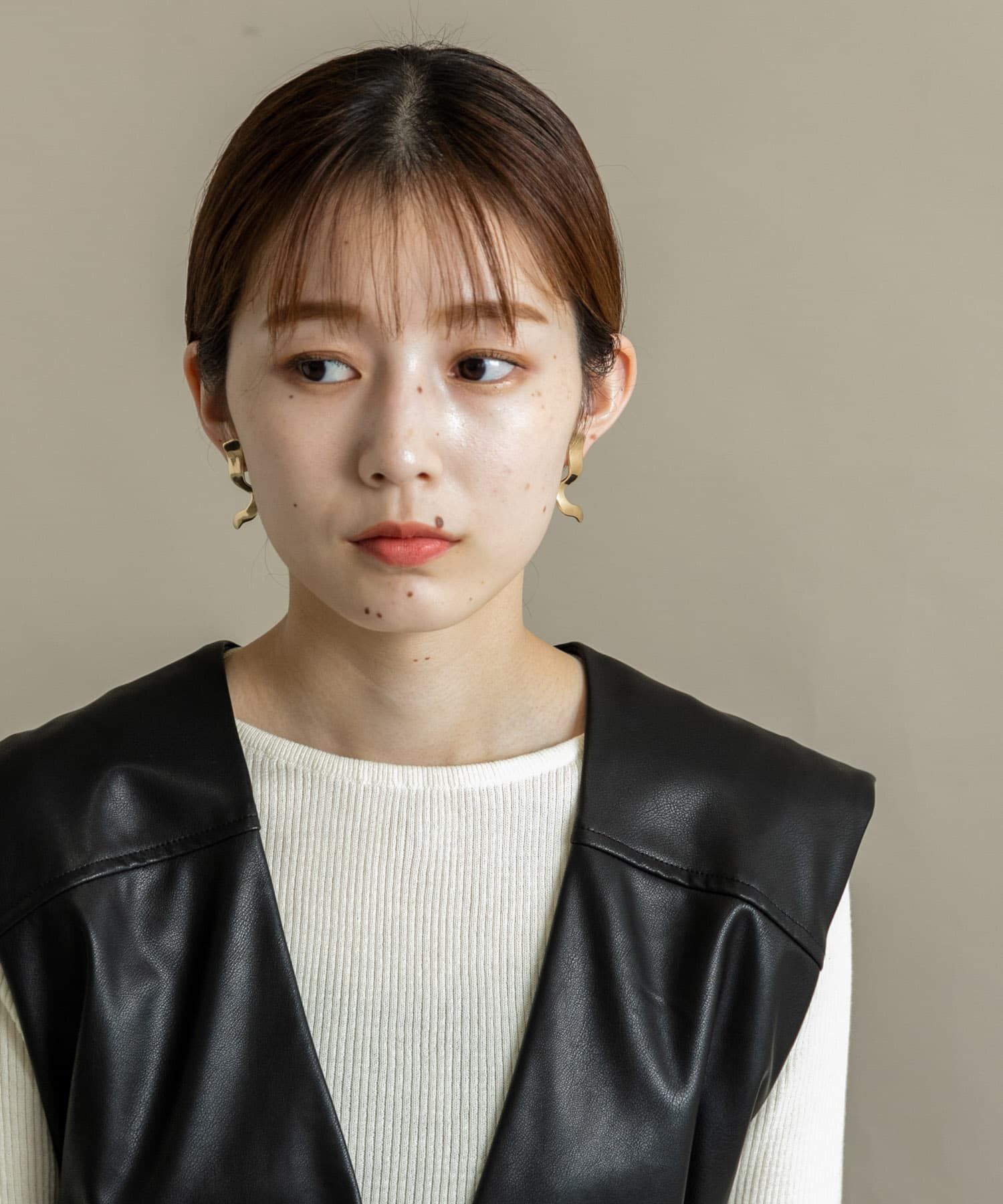 SMELLY「メタルユガミラインピアス」|ピアス|