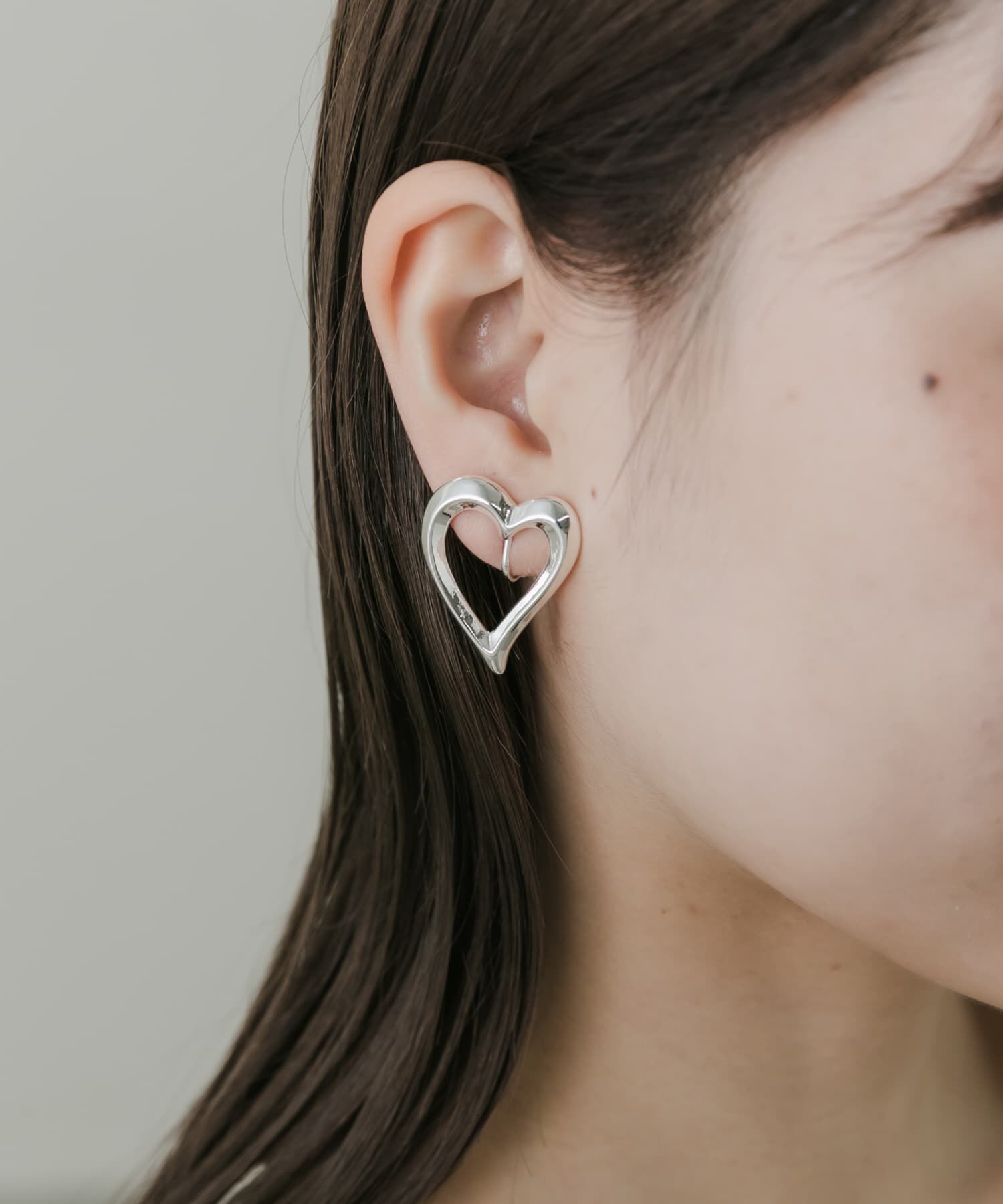 SMELLY「メタルハートイヤリング」|イヤリング|