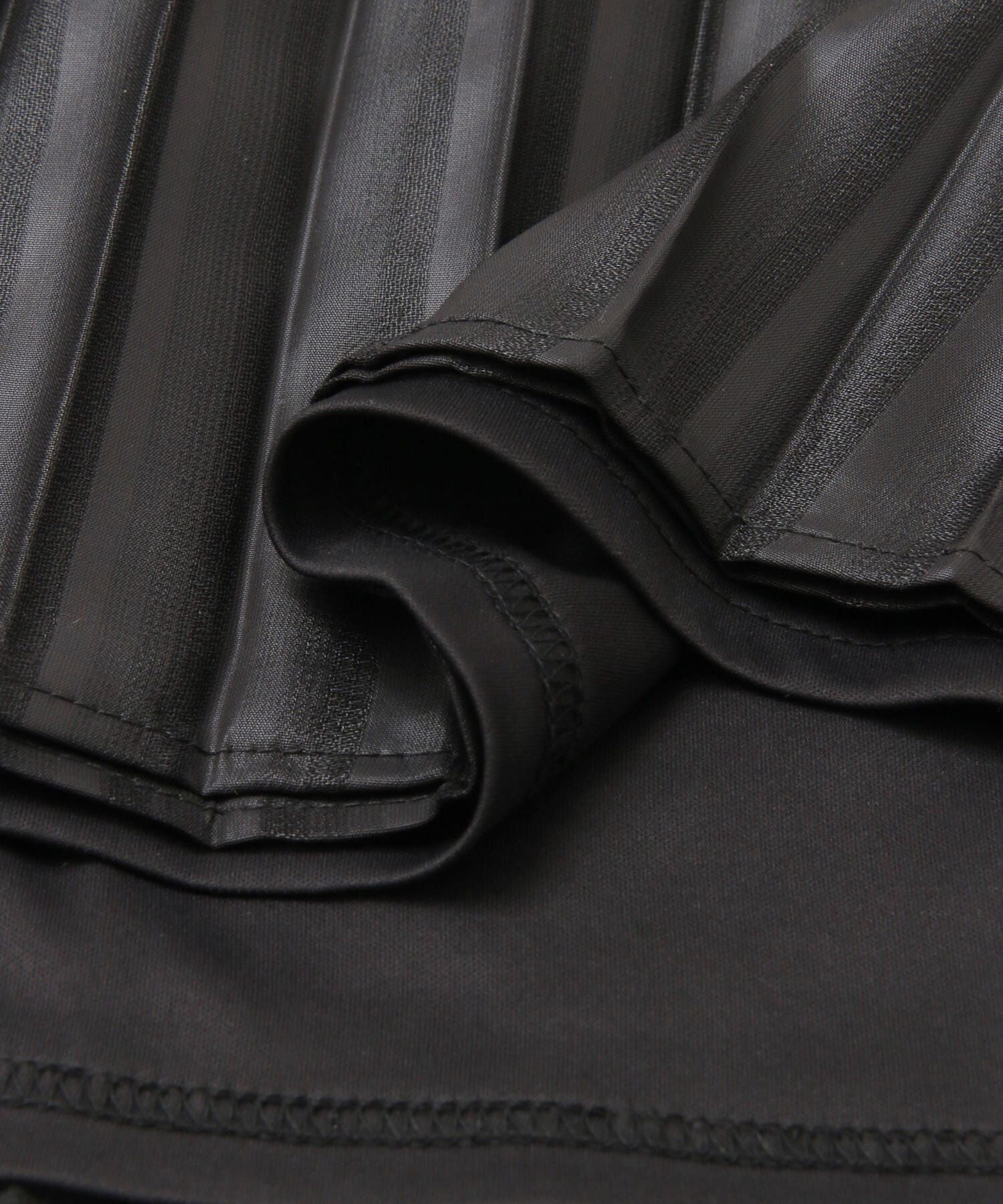  「シアーラッププリーツスカート」|スカート|