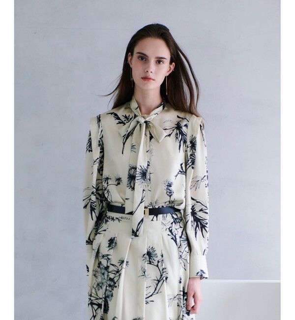 allureville「【セットアップ対応可能】スケッチフラワープリントボウブラウス」|シャツ・ブラウス|