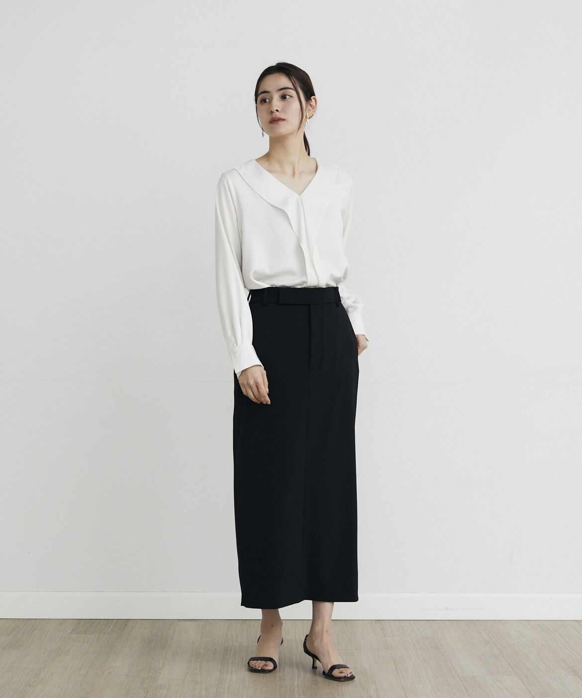 INED「《大きいサイズ》フロントフリルブラウス」|シャツ・ブラウス|