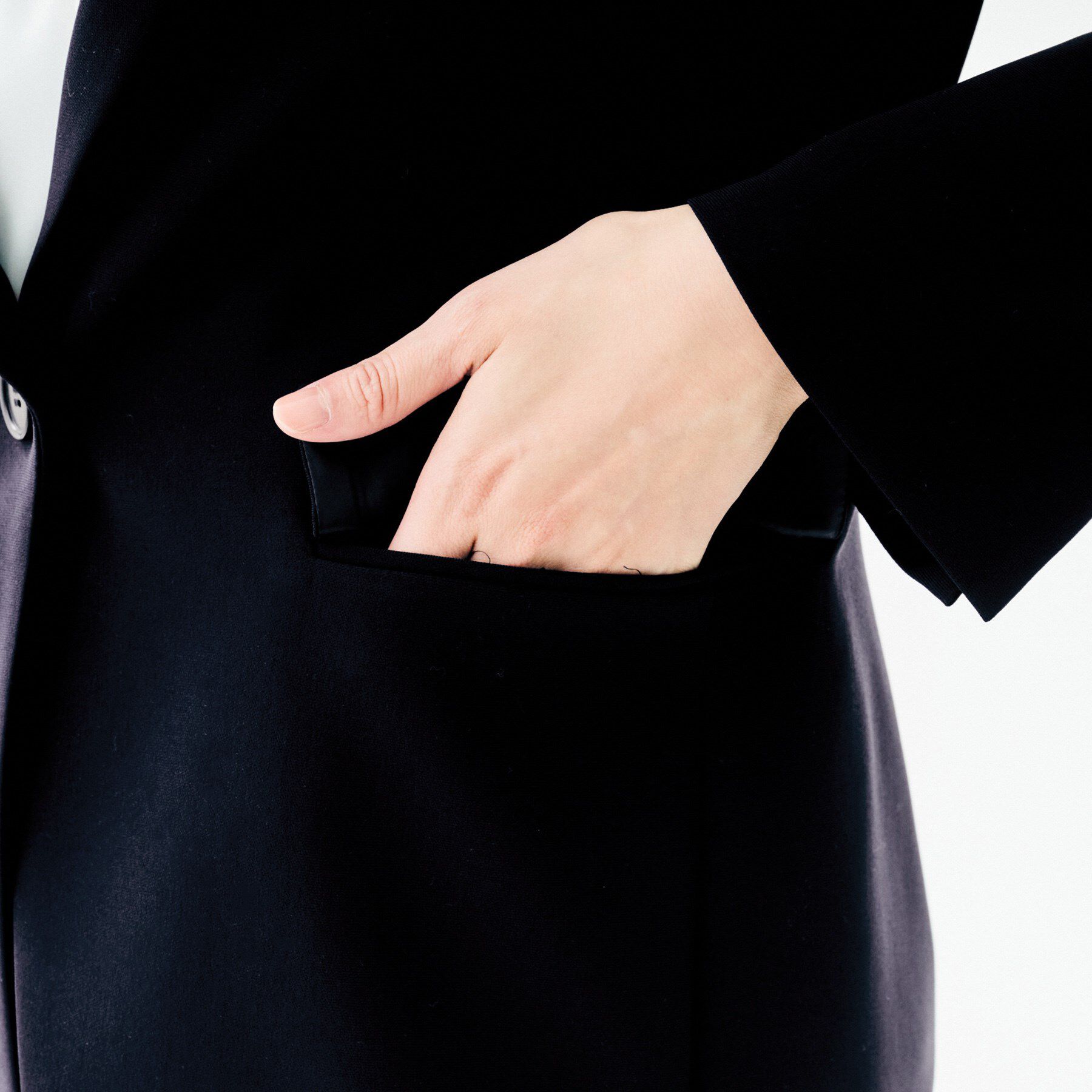 UNTITLED「【洗える/ストレッチ性/軽い】テーラードジャケット」|テーラードジャケット|