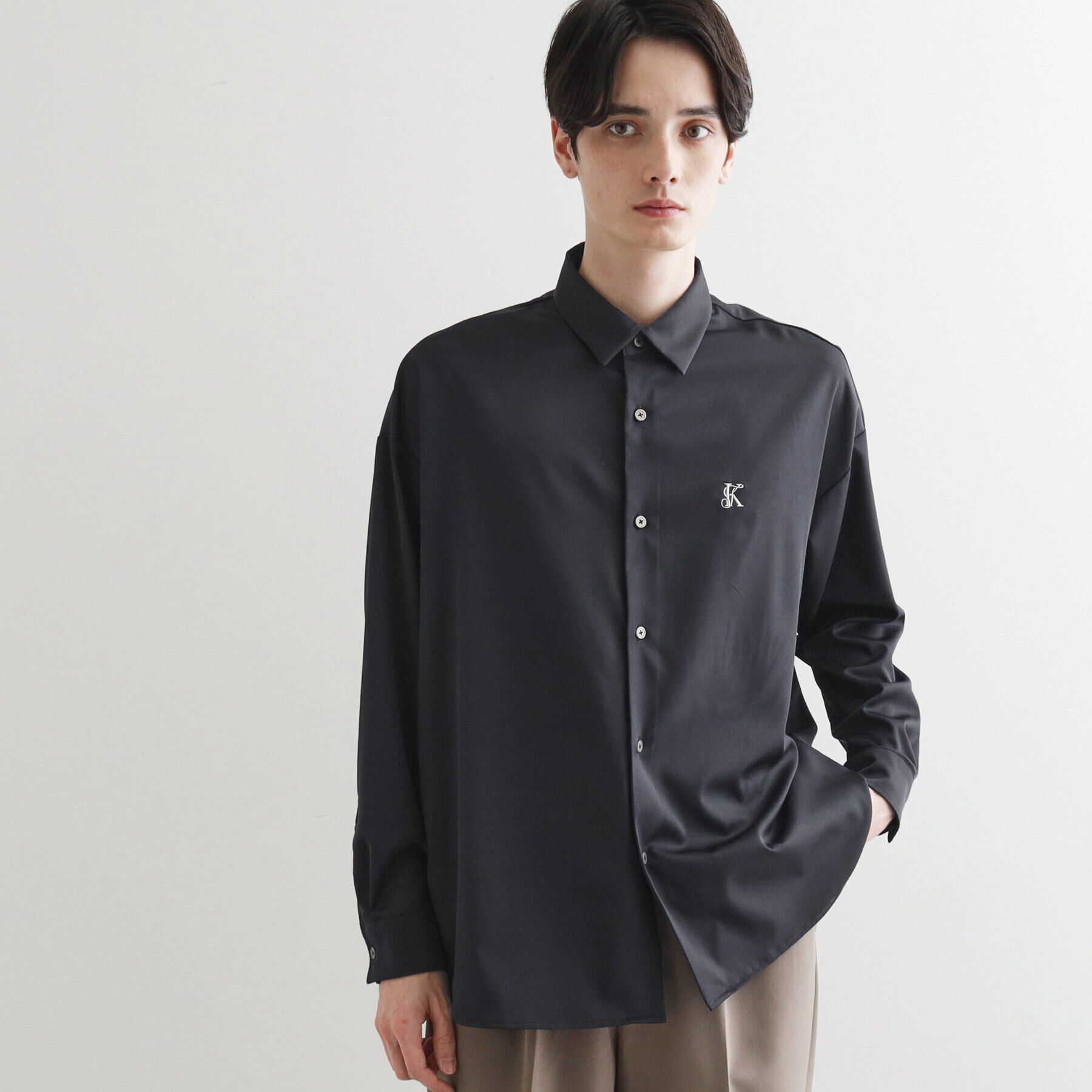 tk.TAKEO KIKUCHI「エンブロなめらかシャツ」|シャツ・ブラウス|