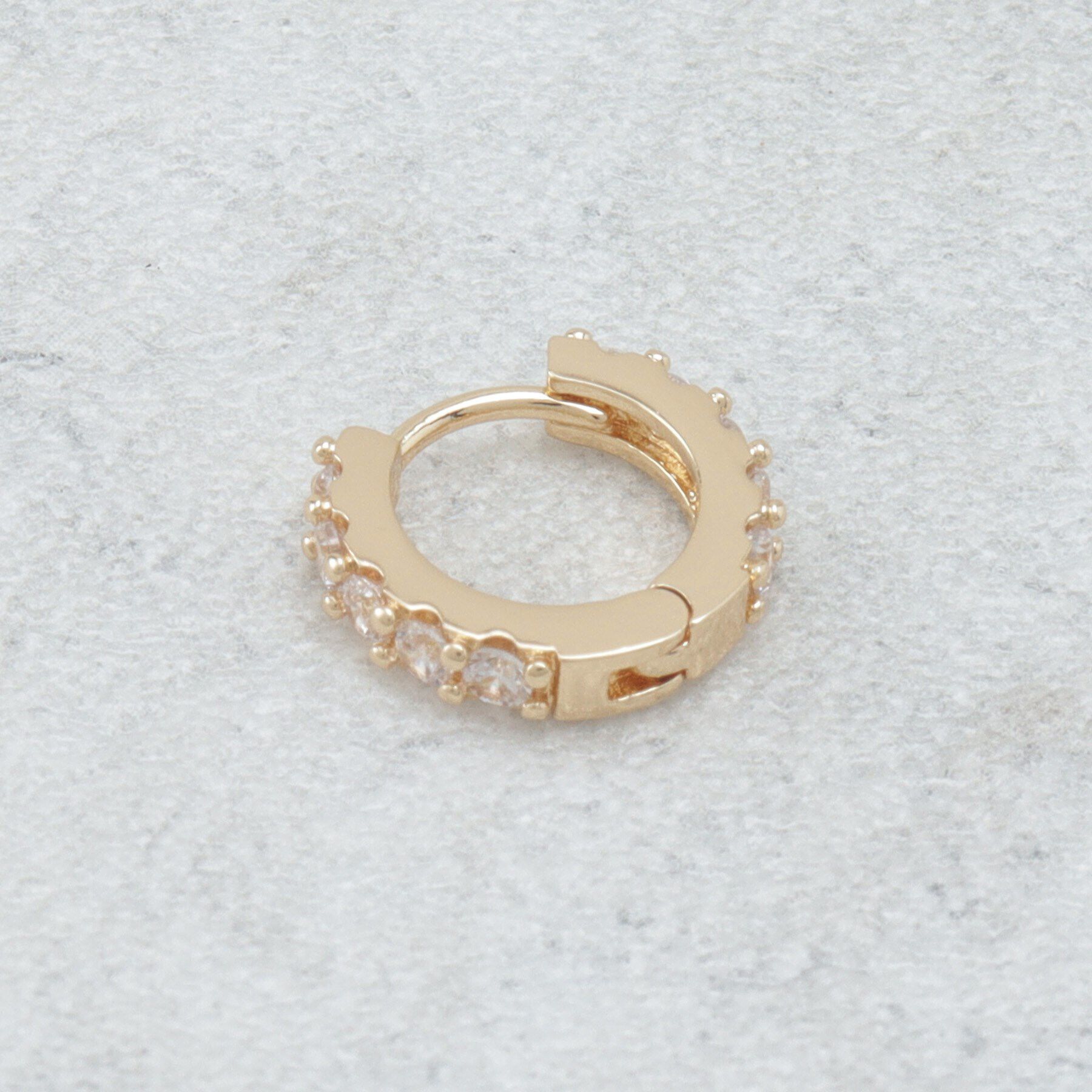 OPAQUE.CLIP「キュービックワンタッチピアス」|ピアス|