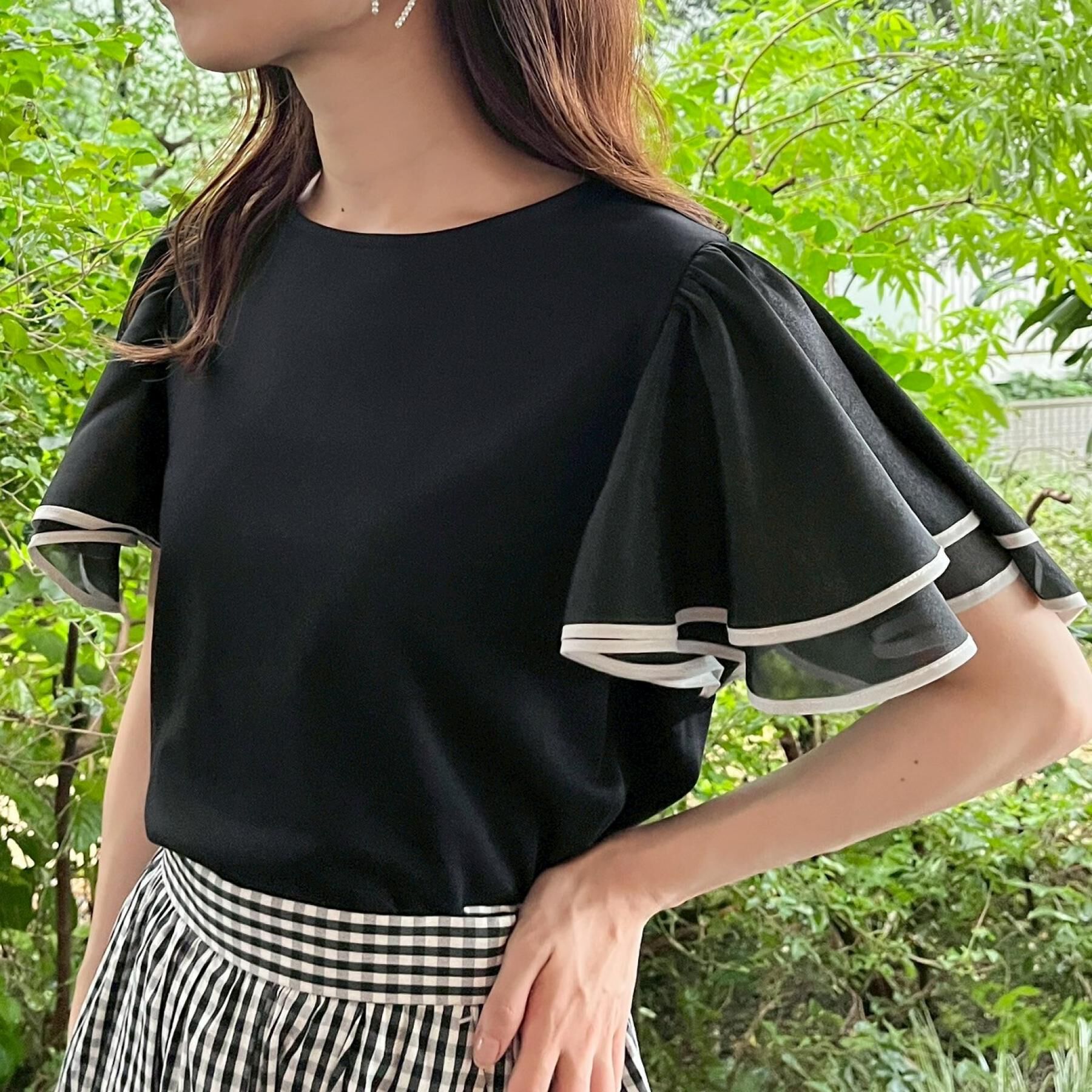 Couture broach「【マシンウォッシャブル・UVケア・接触冷感・二の腕カバー】配色フレアドッキングカットソー」|Tシャツ・カットソー|