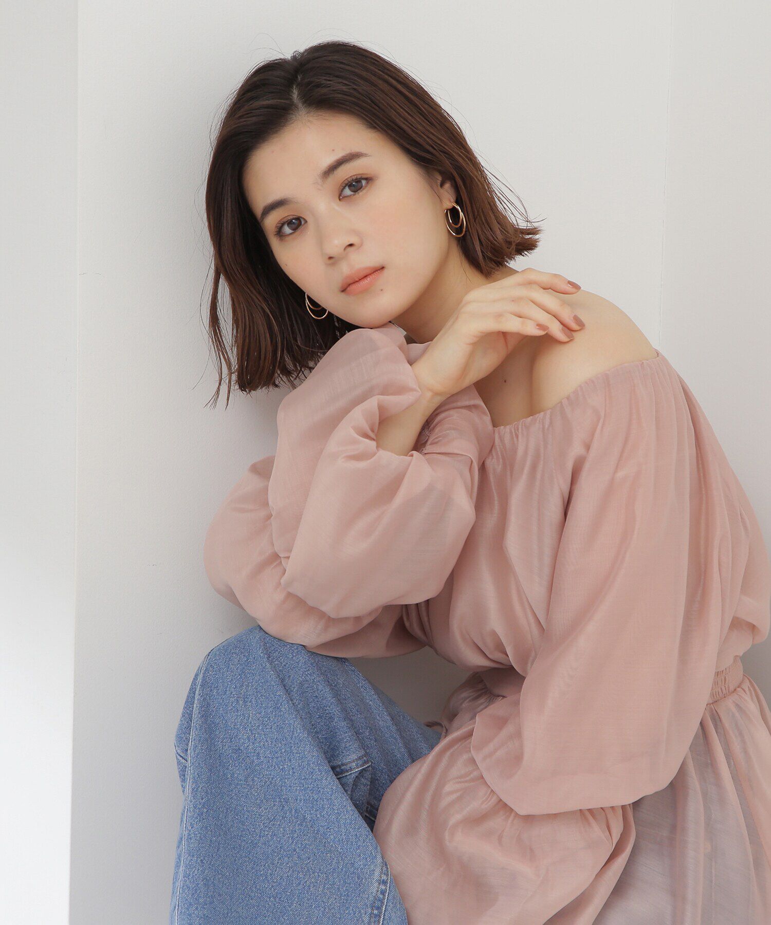  「シアーギャザーペプラムブラウス　24SS」|シャツ・ブラウス|ベージュ