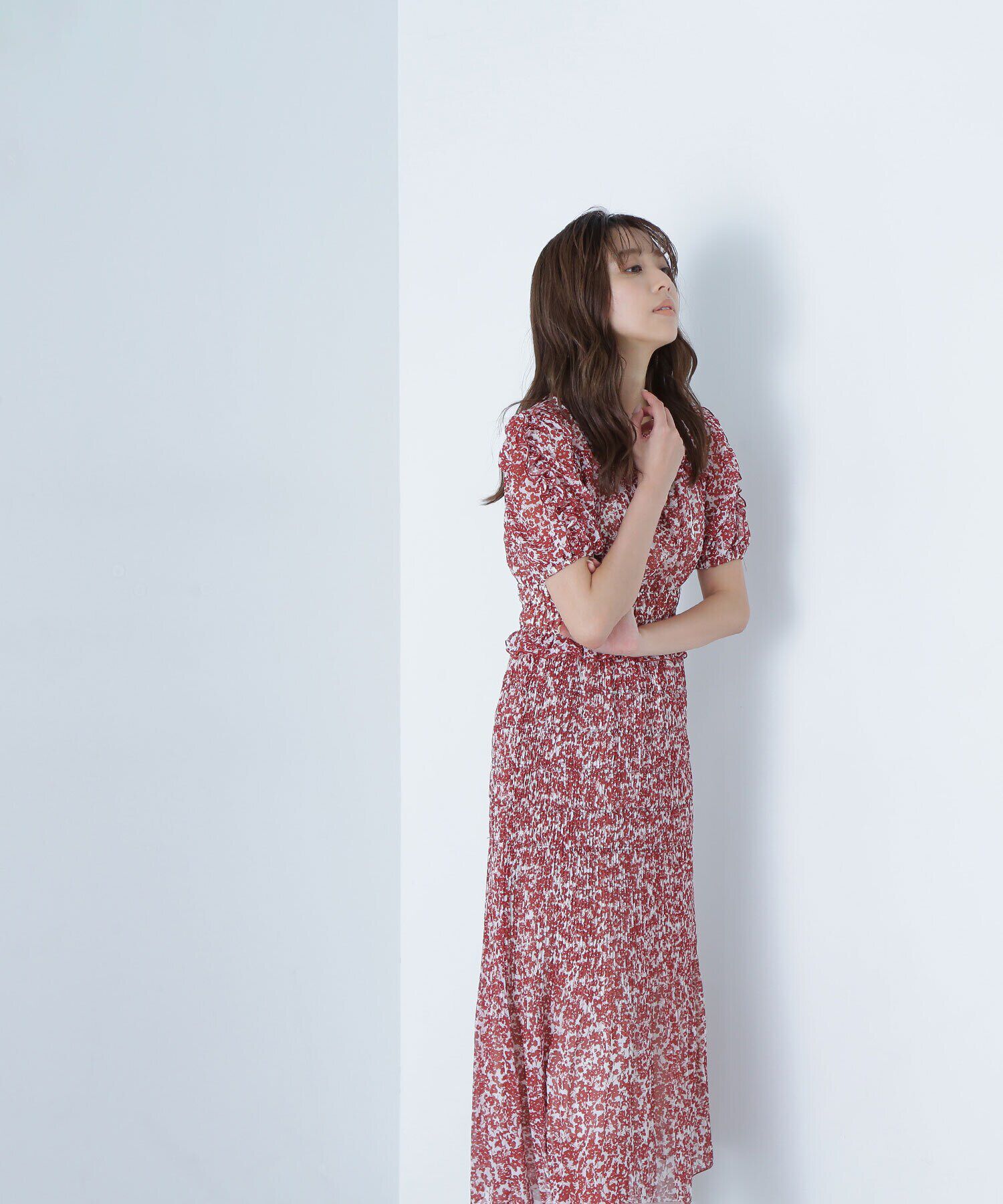  「フリルシャーリングプリントワンピース」|ワンピース|