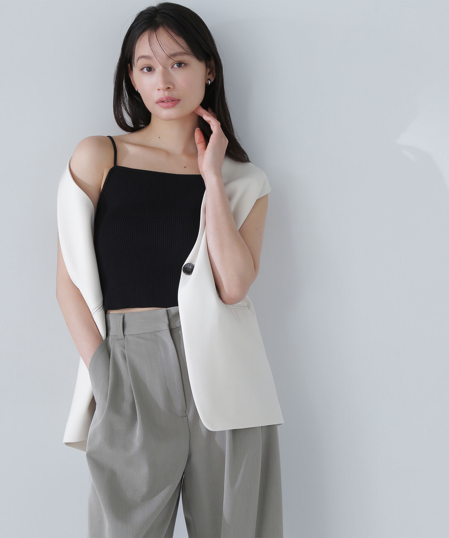  「クロップドニットキャミビスチェ」|ニット・セーター|クロ