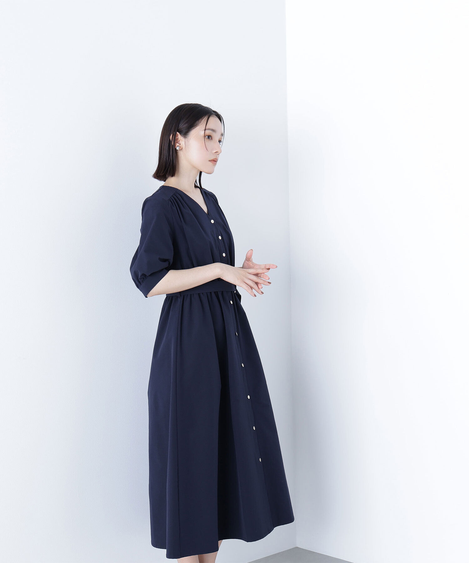  「ゴールドボタンベルテッドワンピース」|ワンピース|