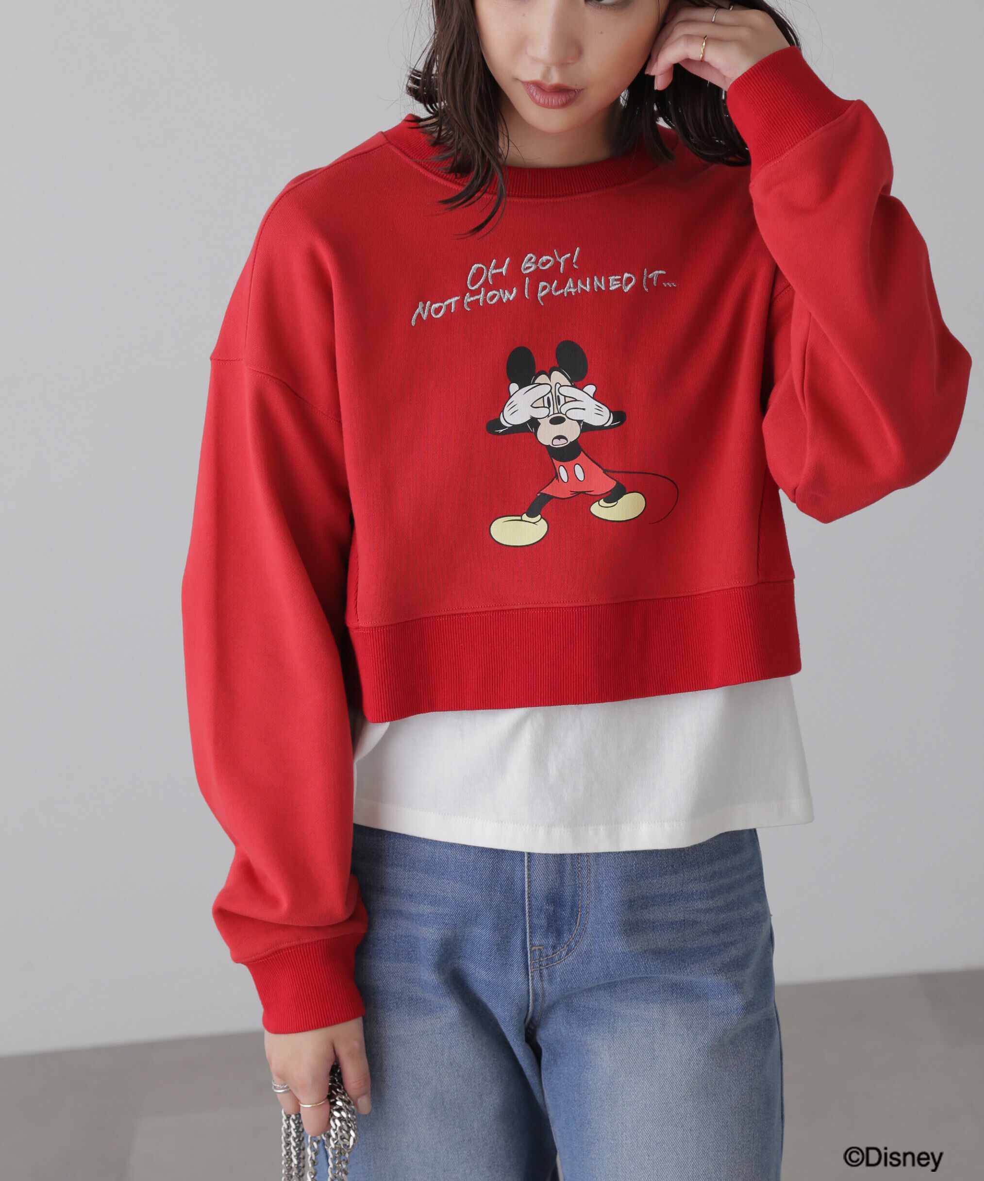 「〈ディズニーコレクション〉ショート丈スウェット」|Tシャツ・カットソー|レッド