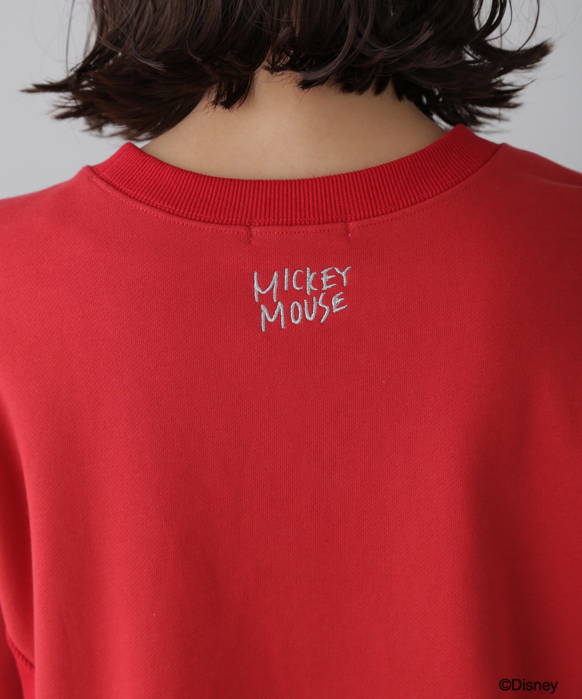  「〈ディズニーコレクション〉ショート丈スウェット」|Tシャツ・カットソー|