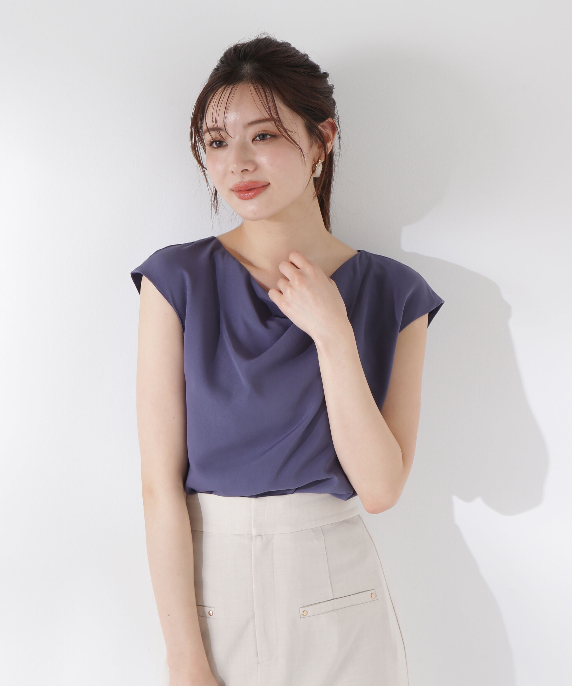 PROPORTION BODY DRESSING「ニュアンスネックフレンチスリーブブラウス」|シャツ・ブラウス|