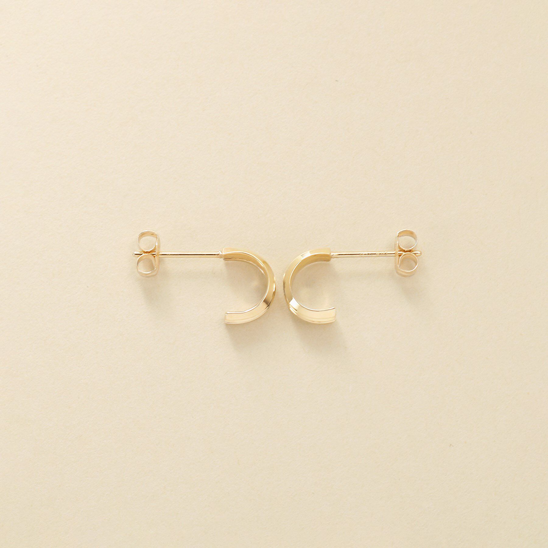 COCOSHNIK ONKITSCH「K10トリプルリッジピアス」|ピアス|