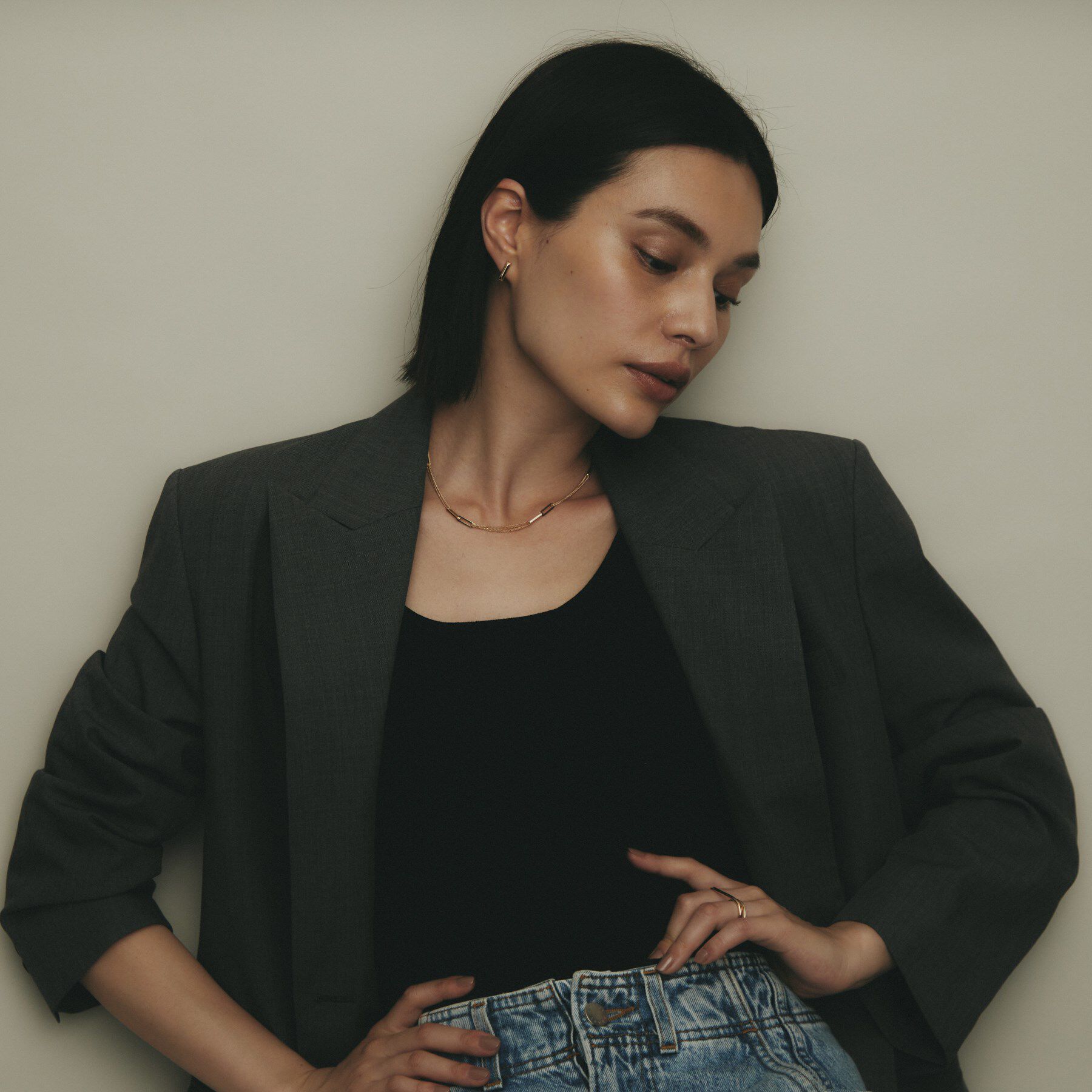 COCOSHNIK「K10中空レクタングルピラミッド スタッドピアス」|ピアス|