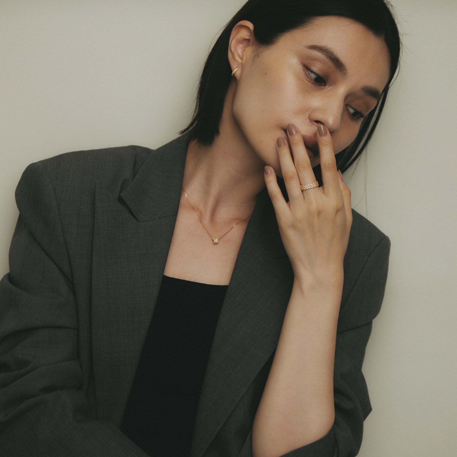 COCOSHNIK「K18ダイヤモンド Xライン ワンタッチピアス」|ピアス|