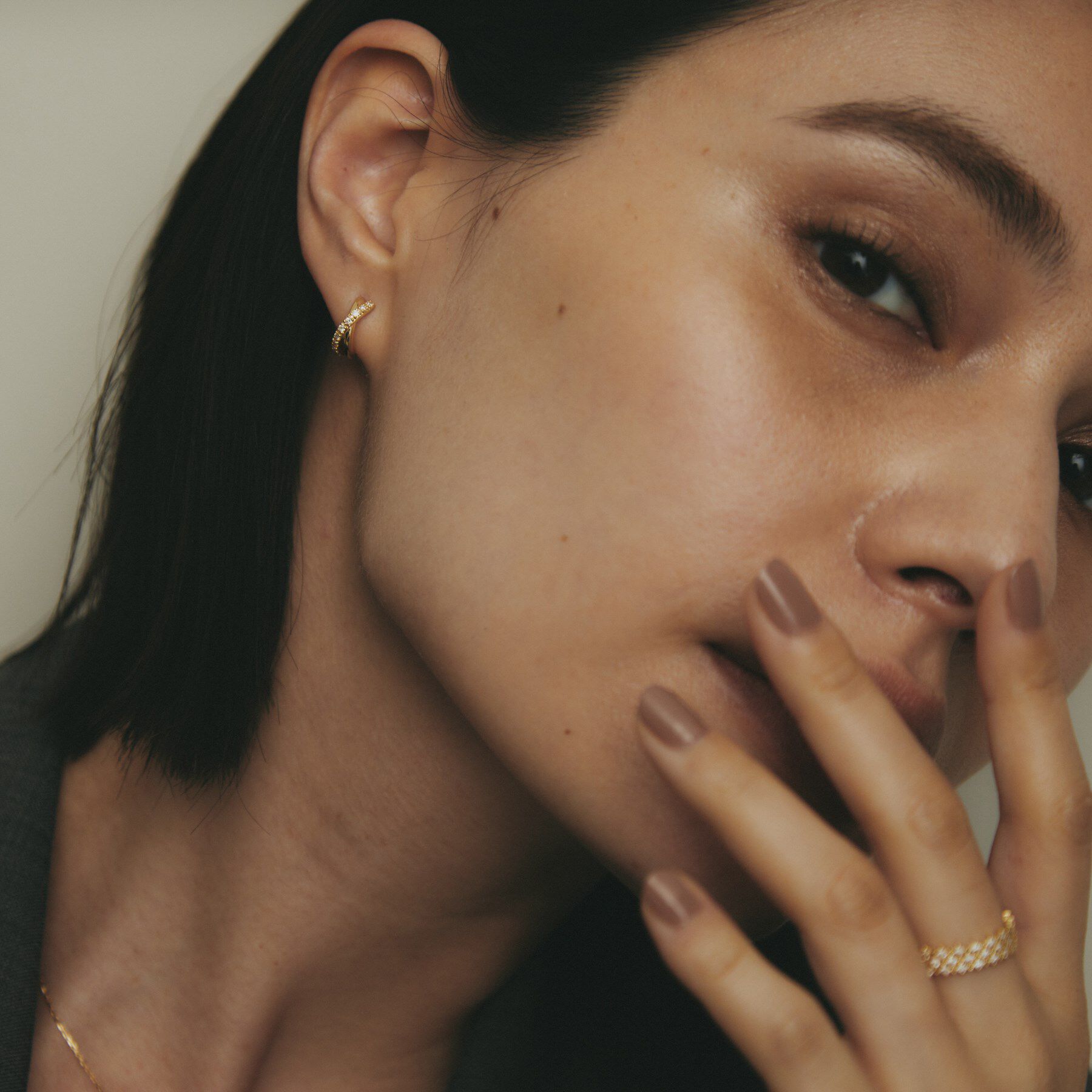 COCOSHNIK「K18ダイヤモンド Xライン ワンタッチピアス」|ピアス|