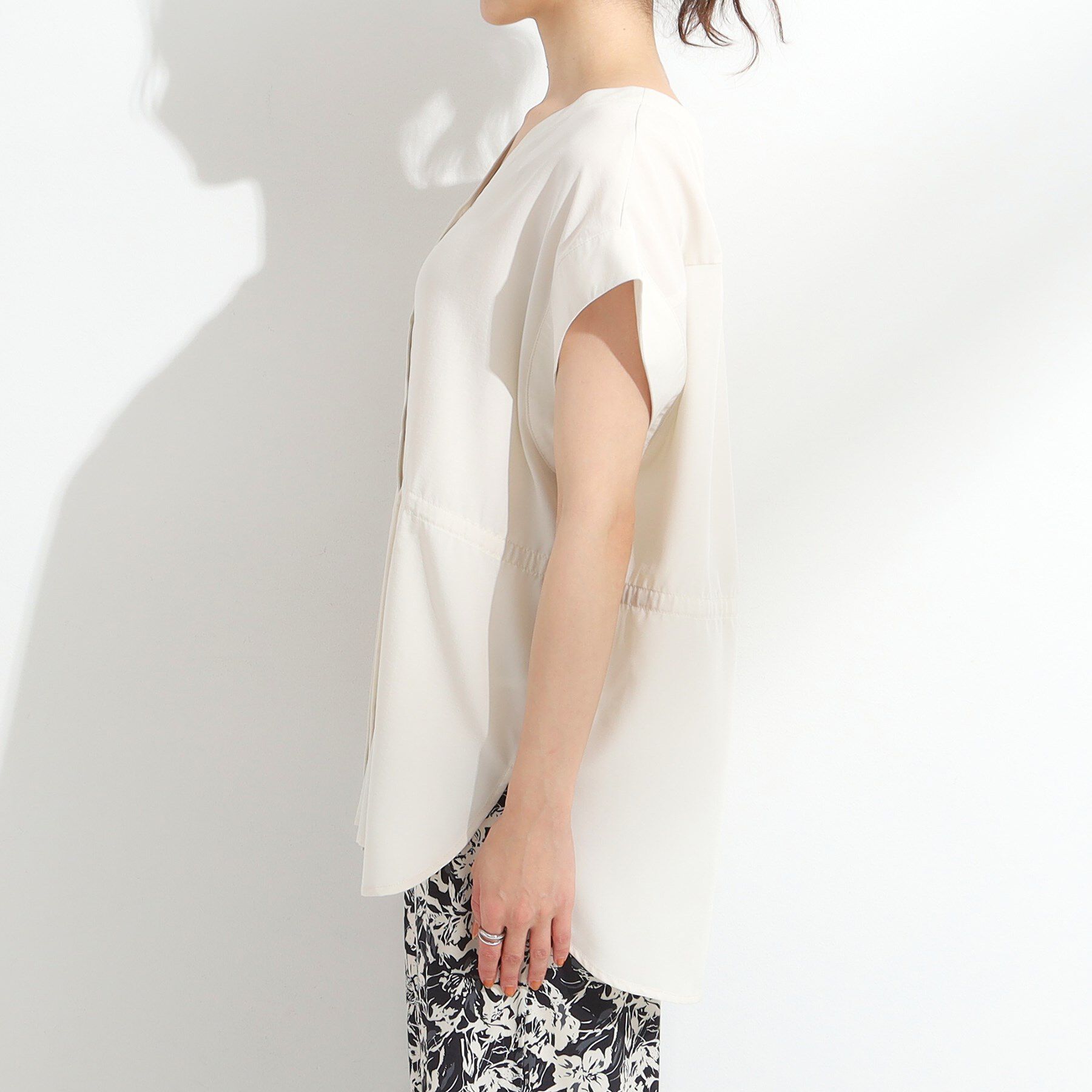 SHOO･LA･RUE「【S-LL】シルエットが変えられる サファリシャツ」|シャツ・ブラウス|