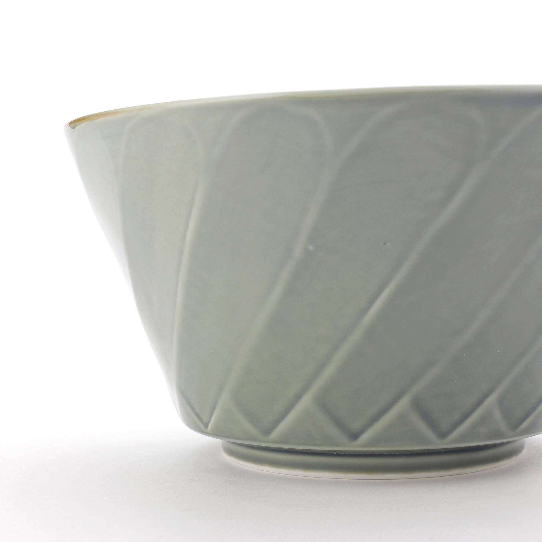 212 KITCHEN STORE「彫刻紋〈藍墨〉ボウル 斜め彫・大」|食器・キッチングッズ|