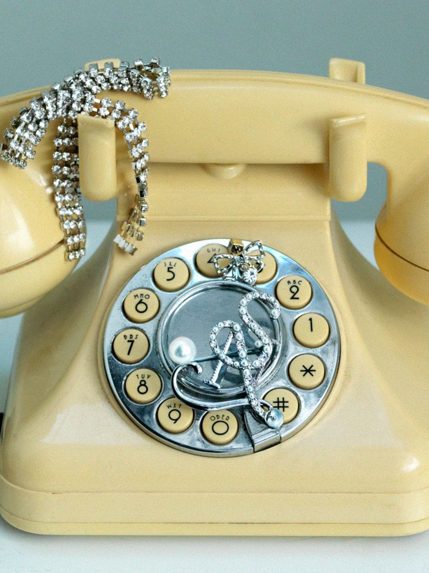 SNIDEL「スウェイビジューリボンピアス」|ピアス|