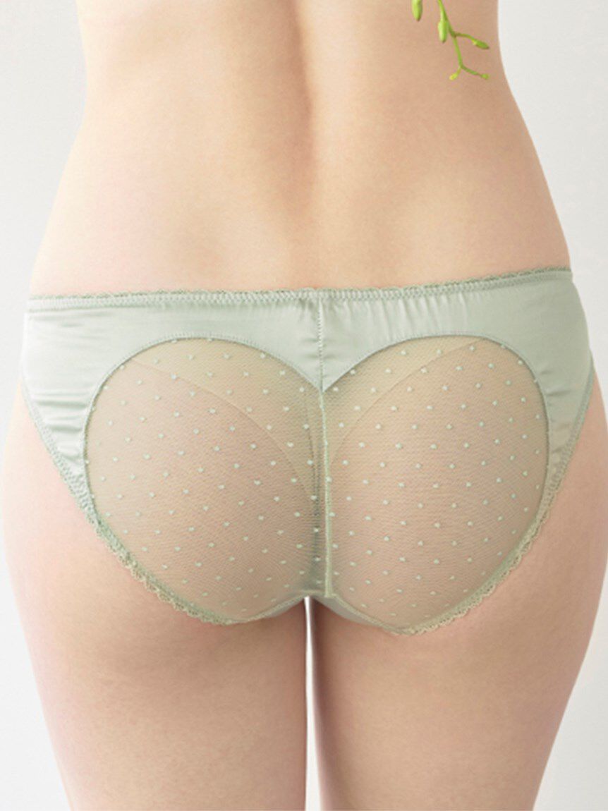 LILY BROWN Lingerie「【LILY BROWN Lingerie】サテン アイラッシュレース ハートショーツ」|インナー|MNT