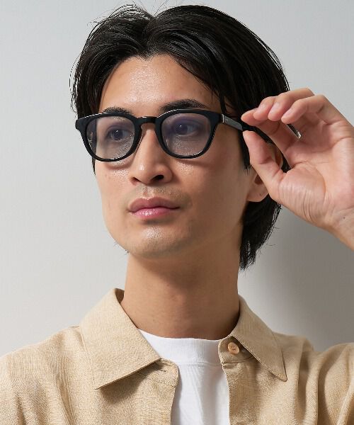  「ウェリントン型 調光サングラス 折りたたみ式｜レンズの色が変わるサングラス UNITED ARROWS Wellness」|サングラス|