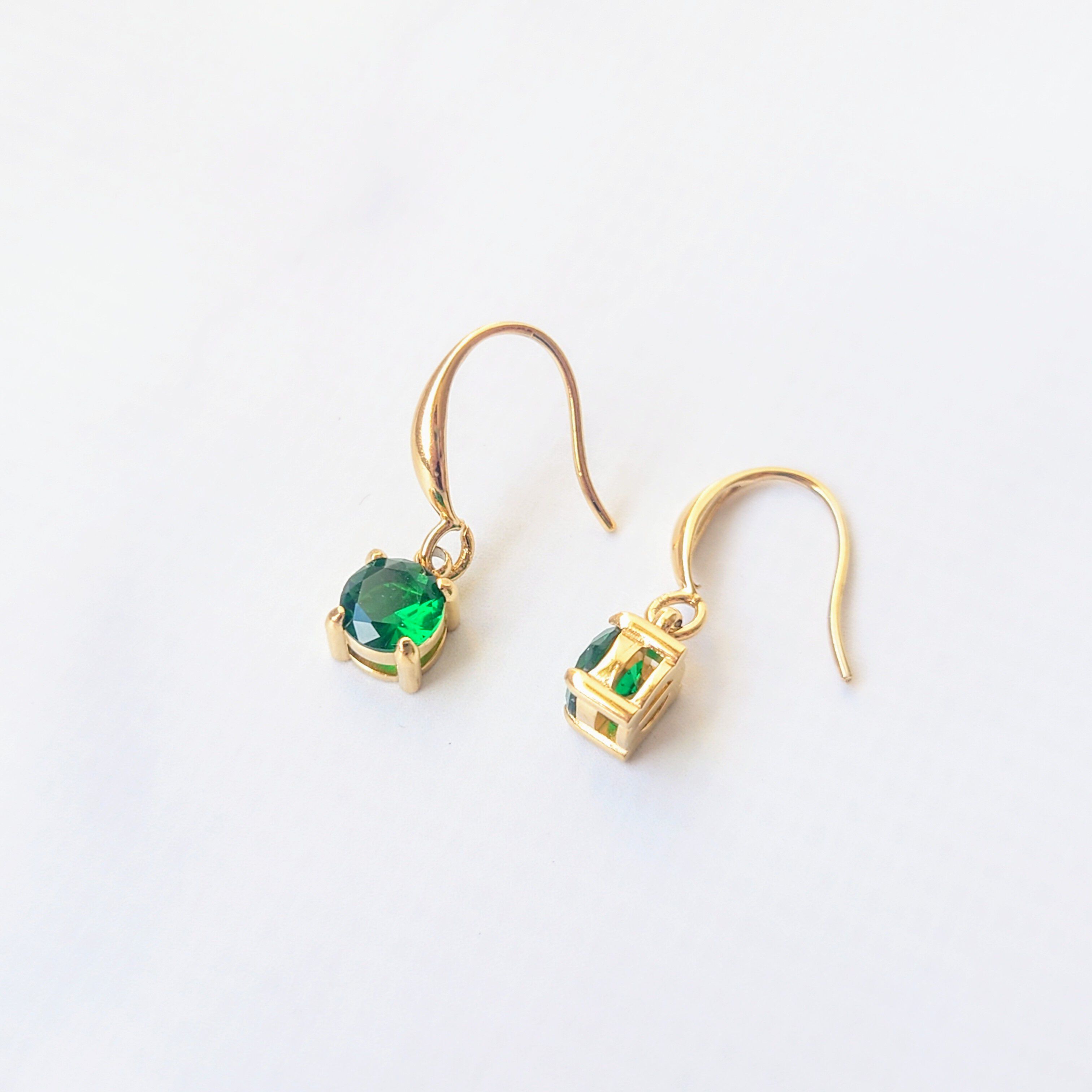 MARQUISE「カラービジューステンレスピアス」|ピアス|