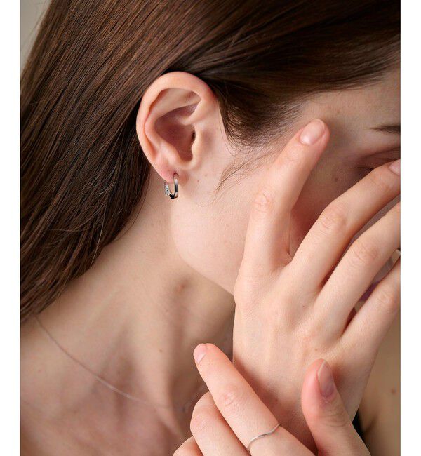 ete「ビジュー ワンストローク ピアス」|ピアス|