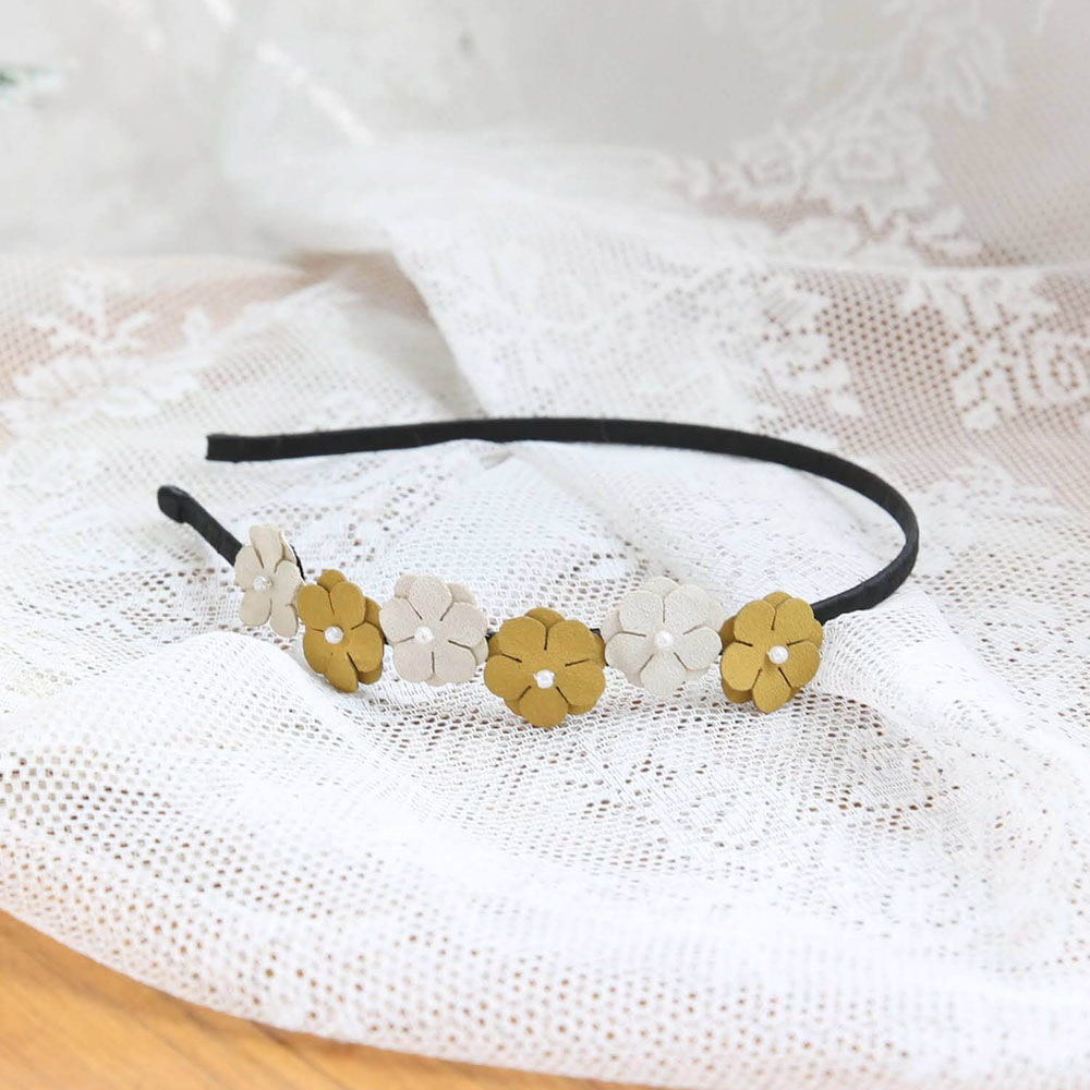 BACKYARD FAMILY「Rora カチューシャ 通販 花 48192102 髪飾り ヘッドドレス 子供 女の子 フォーマル」|その他|イエロー1