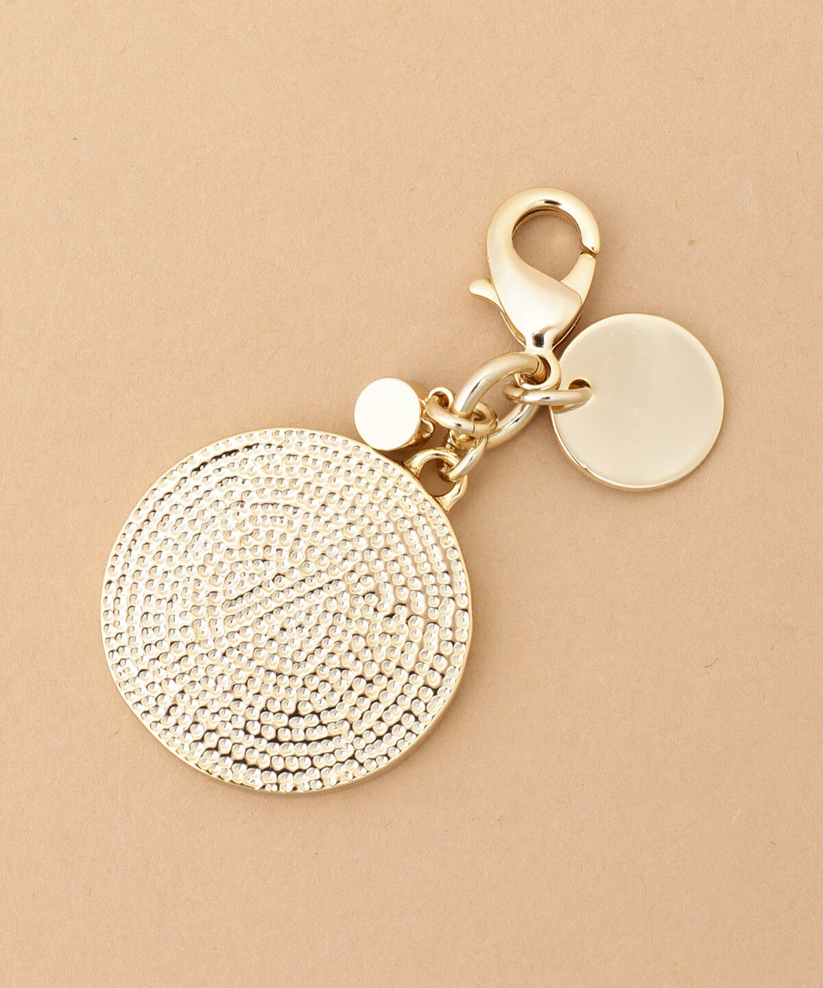 Samantha Thavasa「シャイニーイニシャルファスナーチャーム H」|チャーム・キーホルダー|