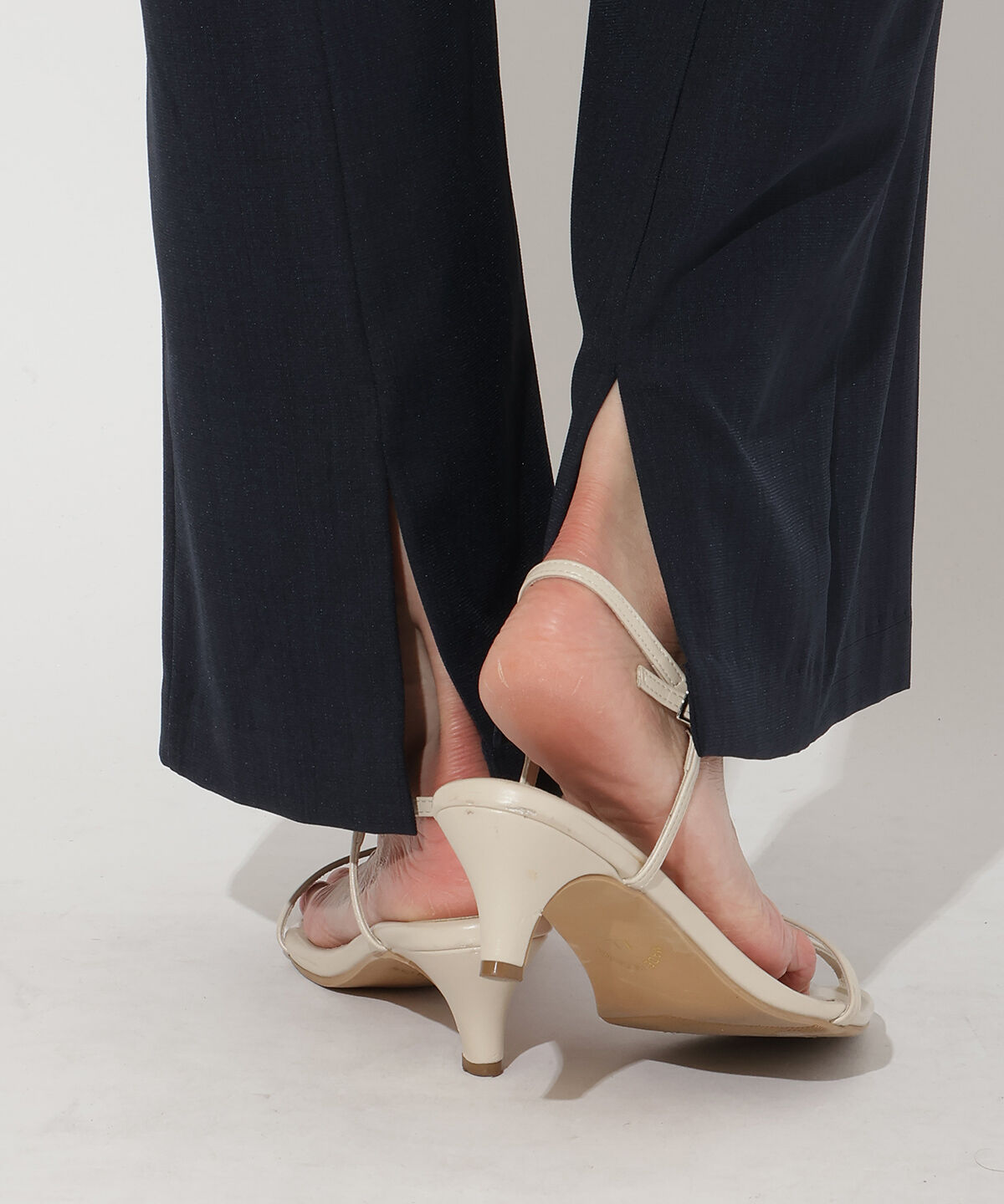 アンドクチュール「バックスリットワイドパンツ」|その他|