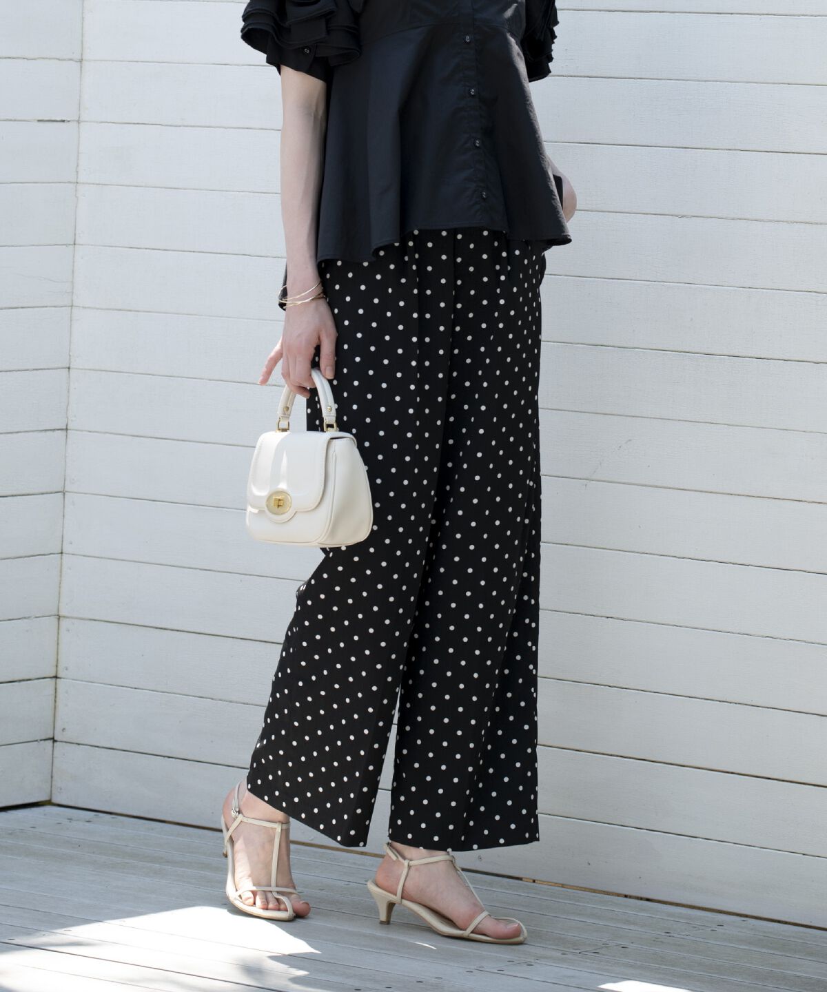 アンドクチュール「バックスリットワイドパンツ」|その他|