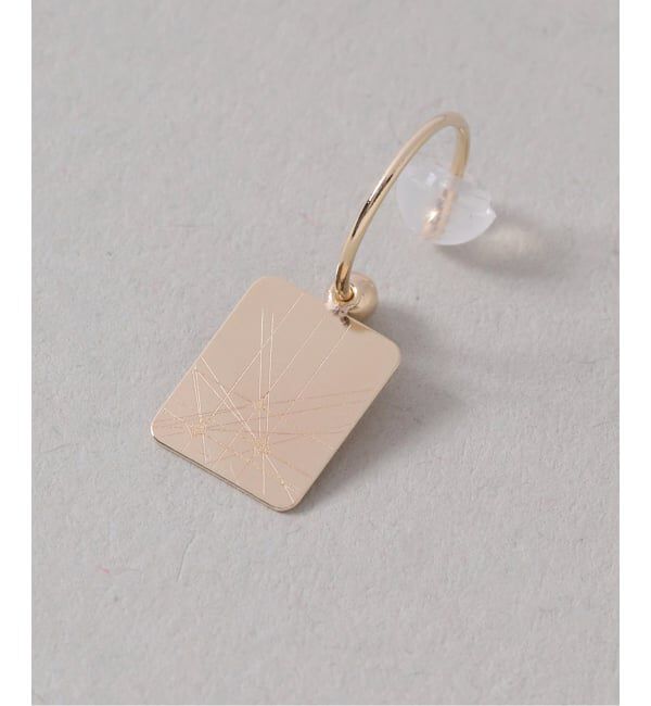 Lilas by Spick&Span「ライトラインプレートピアス K10（両耳）」|ピアス|