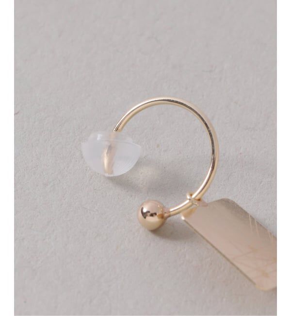 Lilas by Spick&Span「ライトラインプレートピアス K10（両耳）」|ピアス|