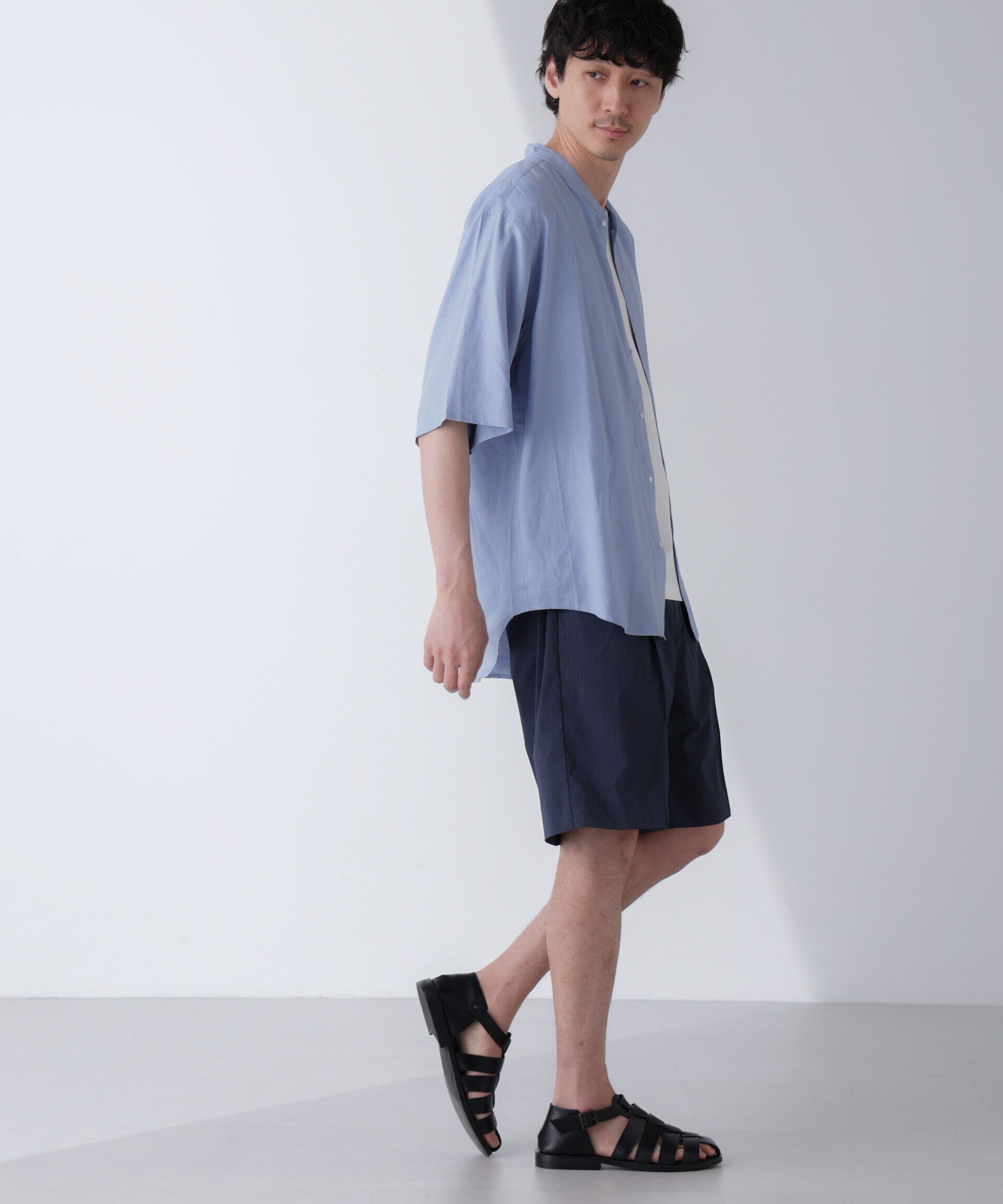 nano･universe「アンチスメルリネン バンドカラーシャツ 半袖」|シャツ・ブラウス|