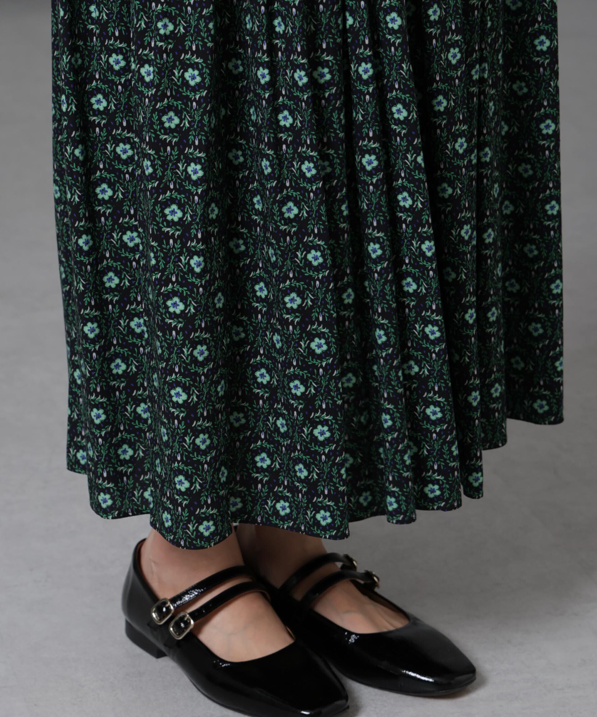 nano･universe「サークルフワラープリントスカート」|スカート|