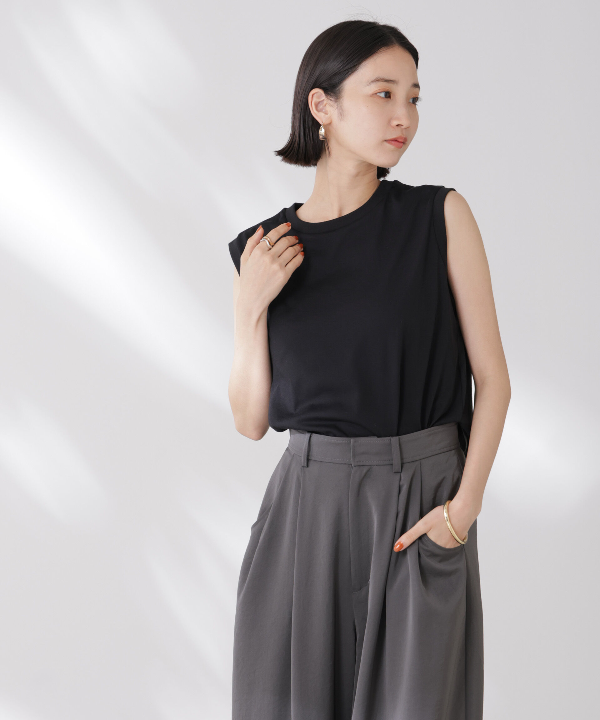 nano･universe「吸水速乾抗菌防臭ノースリーブトップス」|Tシャツ・カットソー|