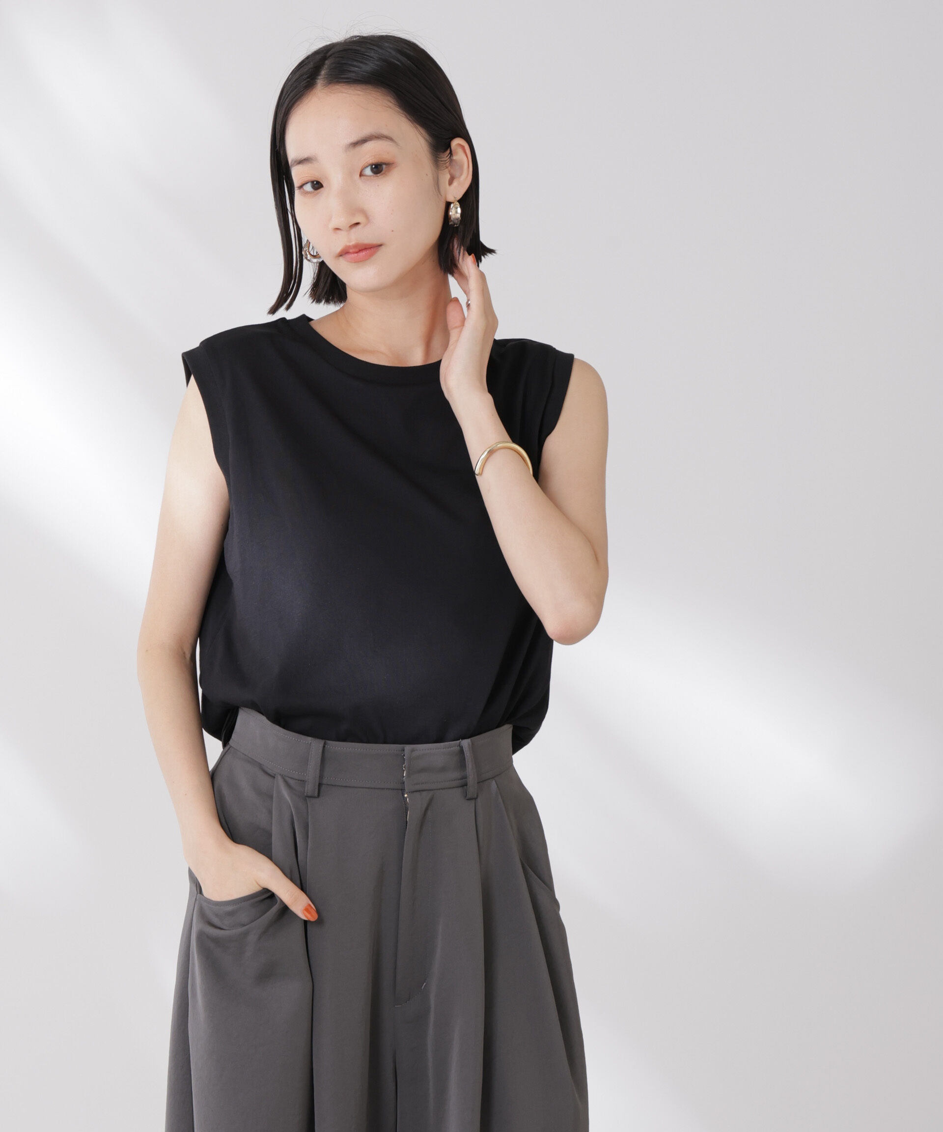 nano･universe「吸水速乾抗菌防臭ノースリーブトップス」|Tシャツ・カットソー|