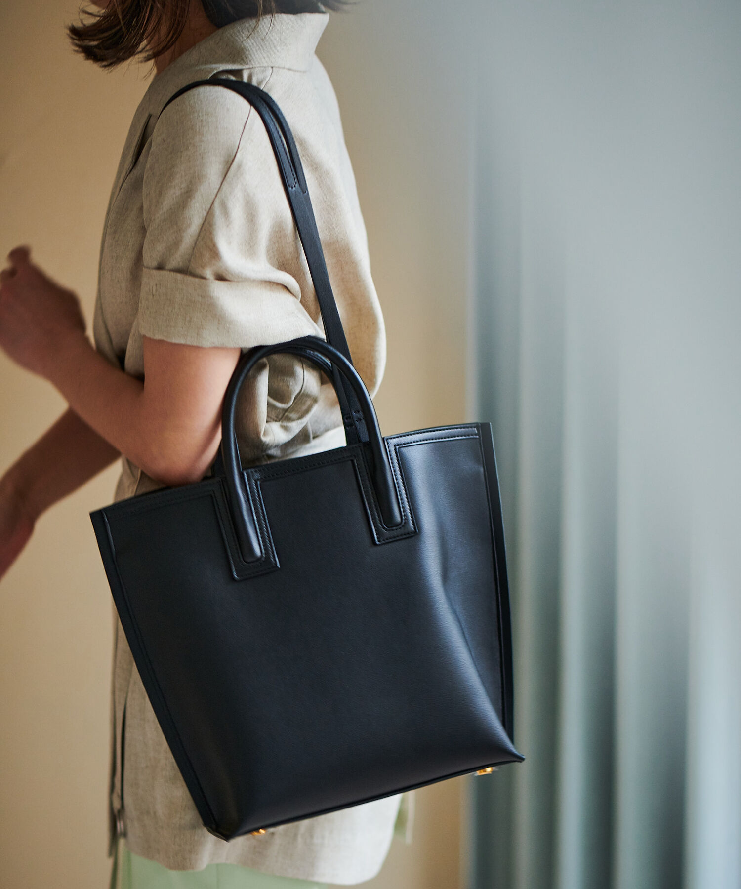 E'POR「【WEB限定】【E'POR】LIMITED MODEL Ree Medium（リー）」|トートバッグ|ブラック系(02)