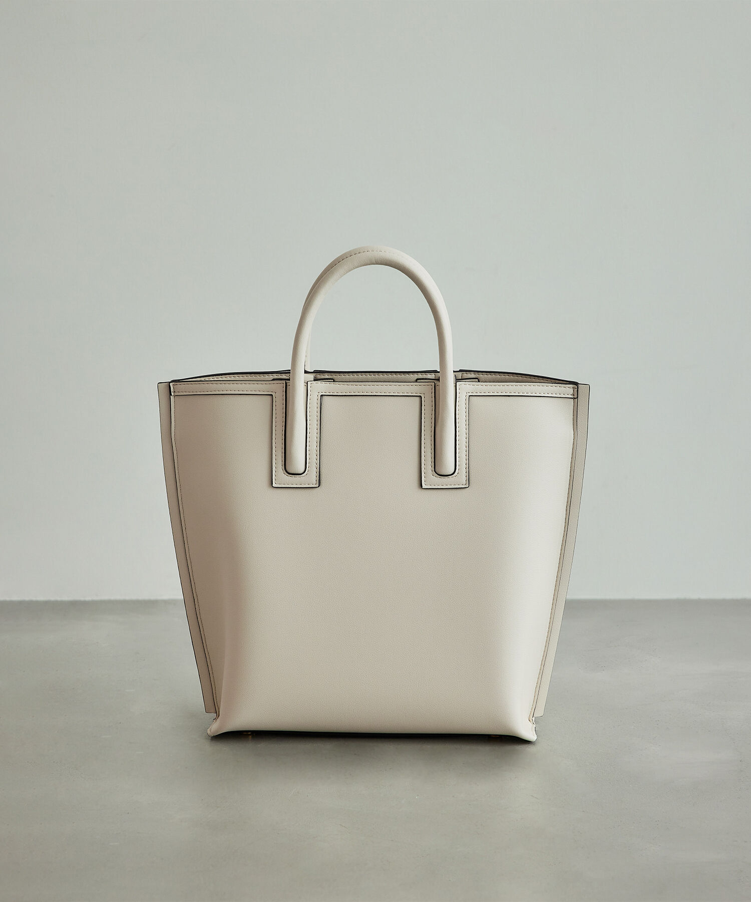 E'POR「【WEB限定】【E'POR】LIMITED MODEL Ree Medium（リー）」|トートバッグ|