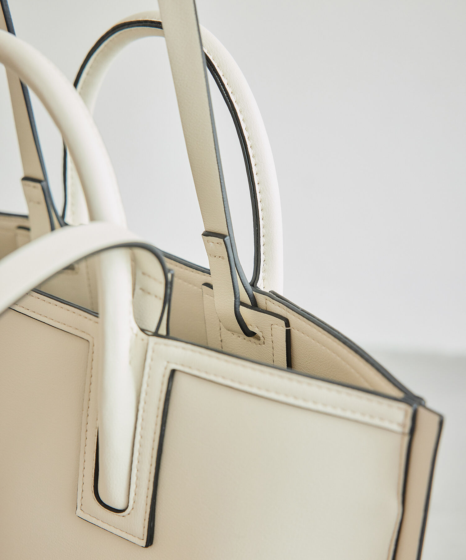 E'POR「【WEB限定】【E'POR】LIMITED MODEL Ree Medium（リー）」|トートバッグ|