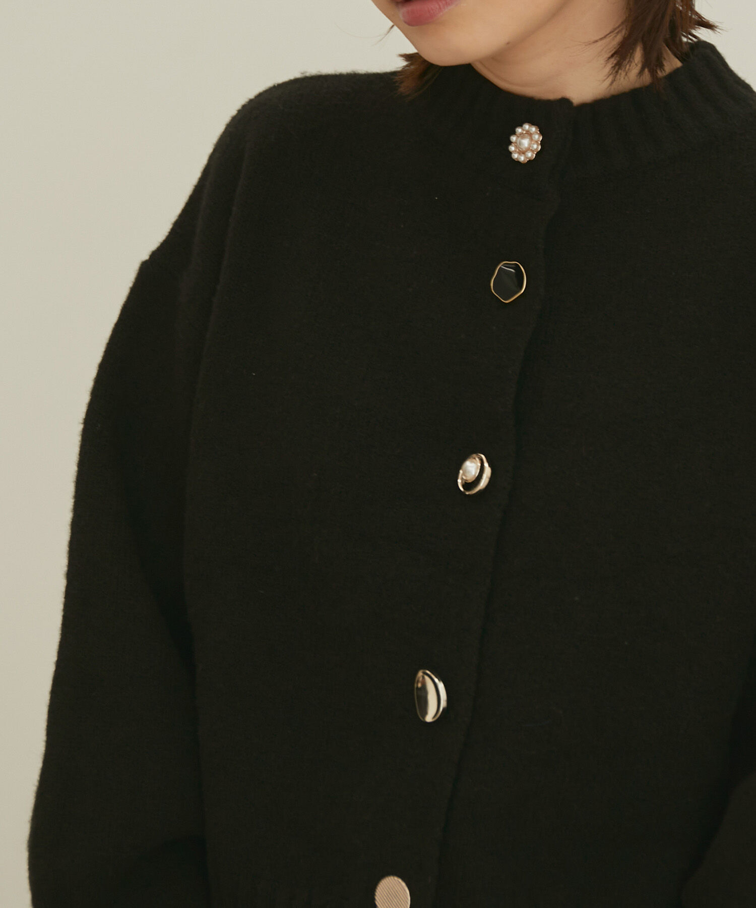 VIS「【洗える】レトロ釦ボリュームスリーブカーディガン」|カーディガン|