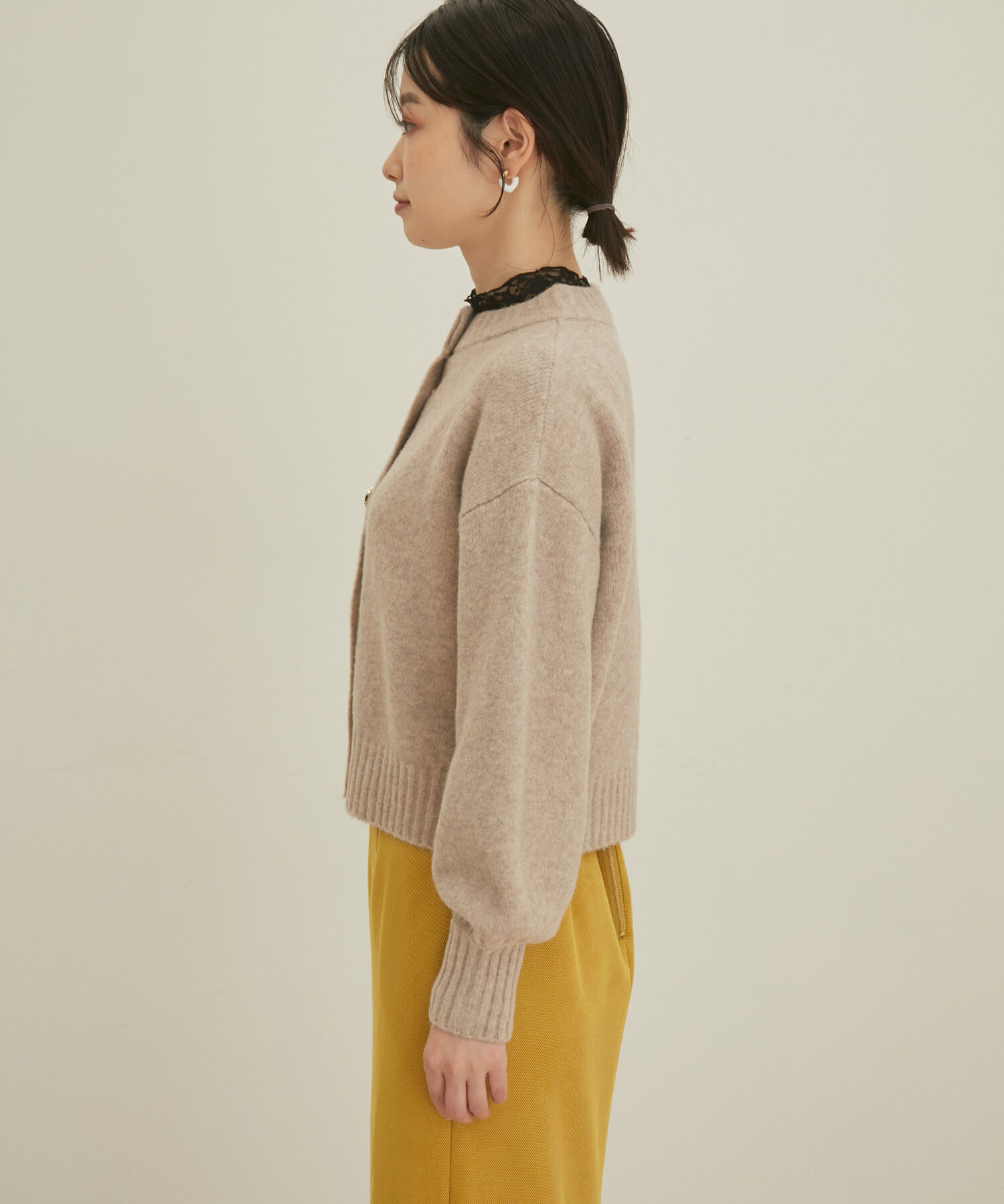 VIS「【洗える】レトロ釦ボリュームスリーブカーディガン」|カーディガン|