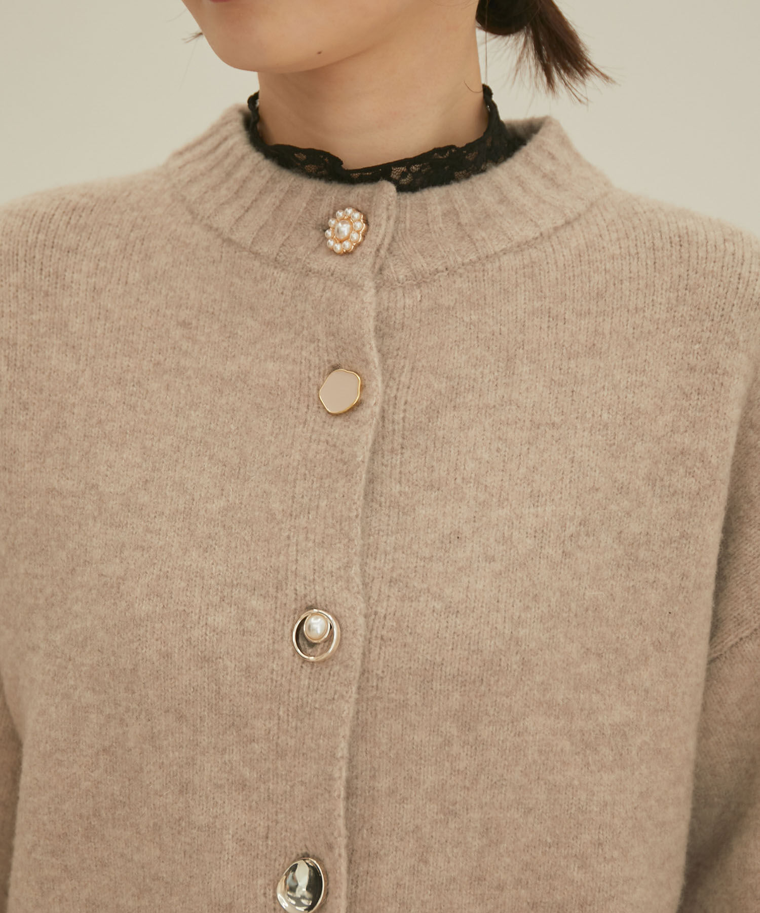 VIS「【洗える】レトロ釦ボリュームスリーブカーディガン」|カーディガン|