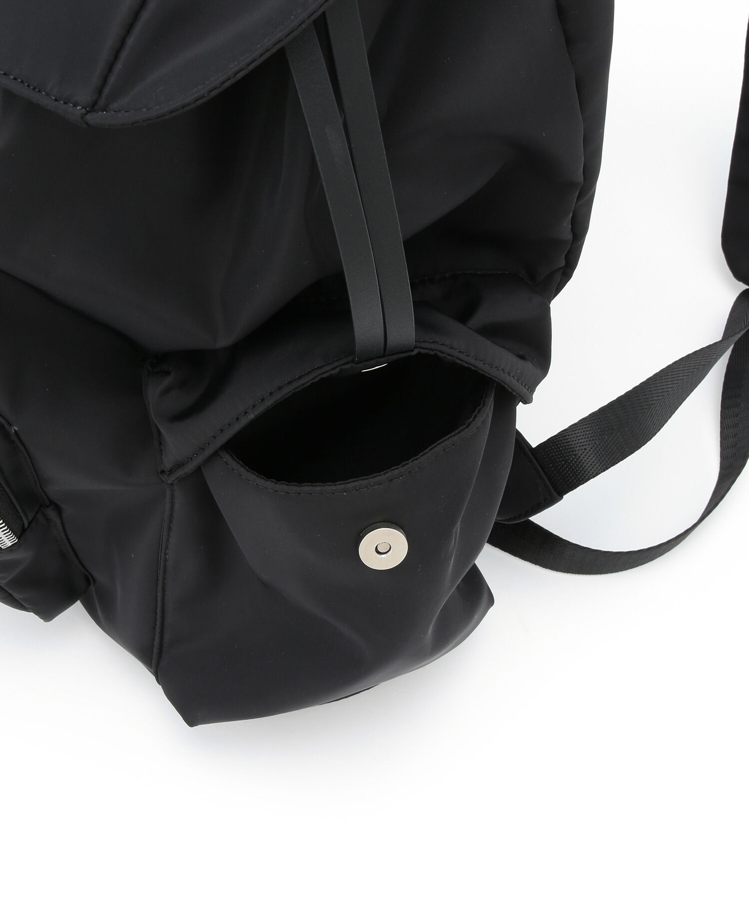 ADAM ET ROPE'「【WEB限定・サステナブル】フラップポケットリュックサック」|リュック|