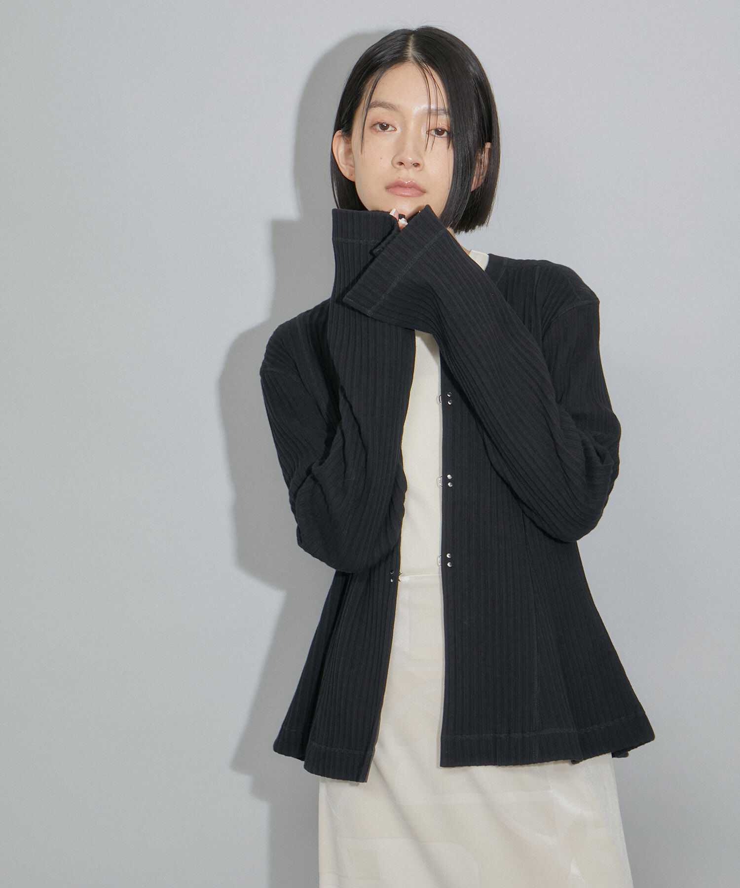 ADAM ET ROPE'「【WEB限定・洗える】フレアーリブカーディガン」|カーディガン|